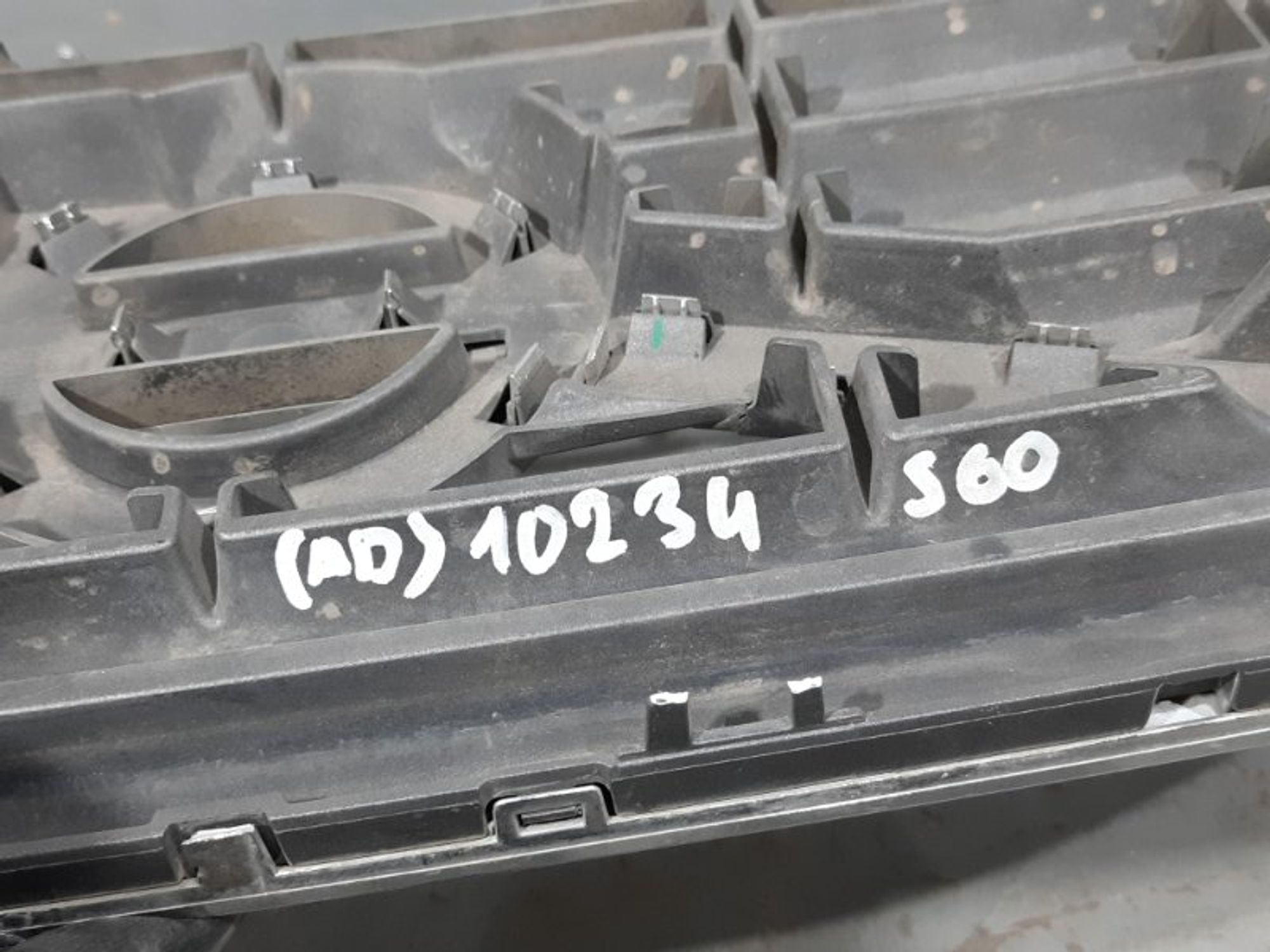 https://gcs.partsauto.market/rn-stockpro.appspot.com/thmbs/dc0eef04b6e03176379763a38d44e994/b0dc335667e87758240399faf4048c27/83c11a8407f2fa1a1965f30834eed876.jpg