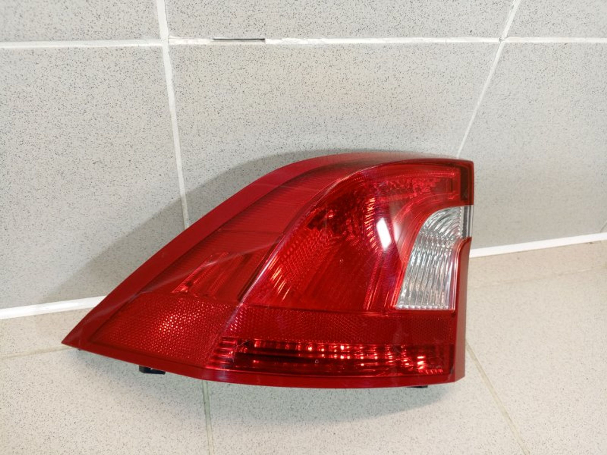 https://gcs.partsauto.market/rn-stockpro.appspot.com/thmbs/dc0eef04b6e03176379763a38d44e994/bfc2277876a1ccc98e709c202f77ead0/ee7e78af803352bd7351163a145ef3f5.jpg