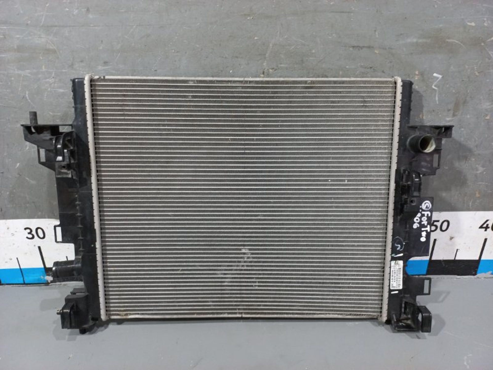 https://gcs.partsauto.market/rn-stockpro.appspot.com/thmbs/dc0eef04b6e03176379763a38d44e994/db388046214cf995d1c7bf4babf4fb75/7a9ef7de07d3aa5f68e864a29bd25d65.jpg