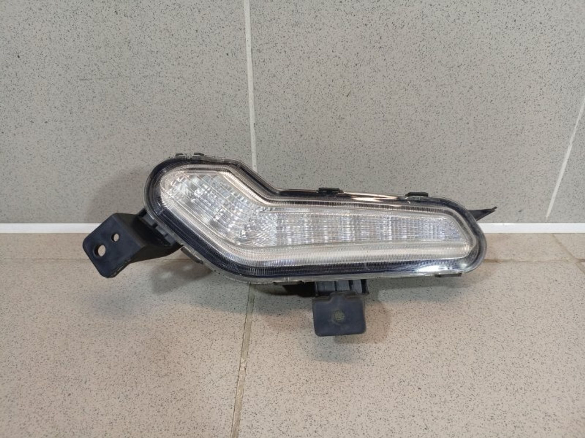 https://gcs.partsauto.market/rn-stockpro.appspot.com/thmbs/dc0eef04b6e03176379763a38d44e994/fc431f94b7fe809d93ea68d219b7dfc7/ad2f31d6256ecdbacee6cc3d7605dcae.jpg