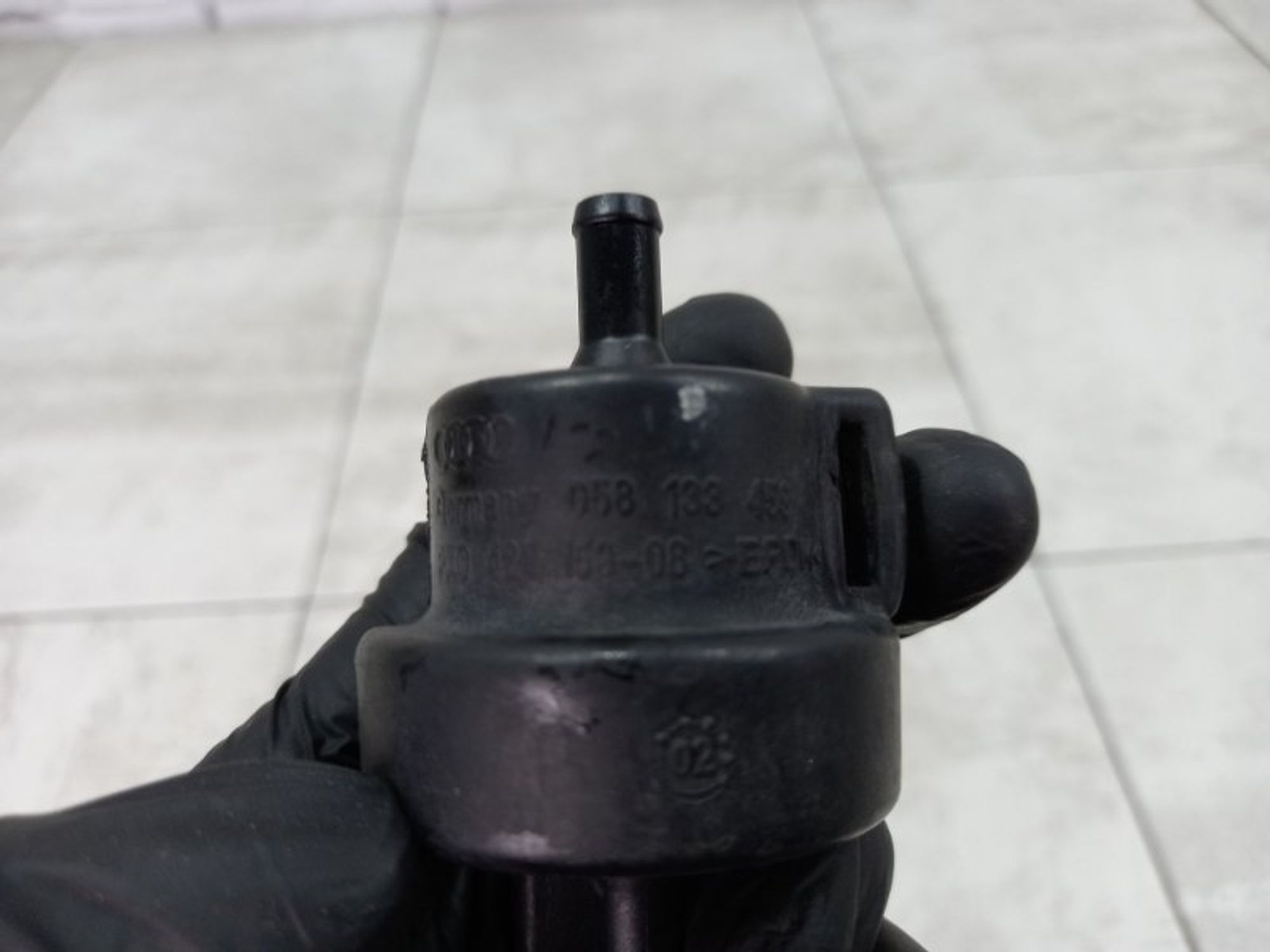 https://gcs.partsauto.market/rn-stockpro.appspot.com/thmbs/dfe2081ca5b3f44f59a6b3e5bf328c22/56c46a6ecfdaf995e43512eac1640aa3/45470fdc79a12e27f0760ab48c18ed99.jpg