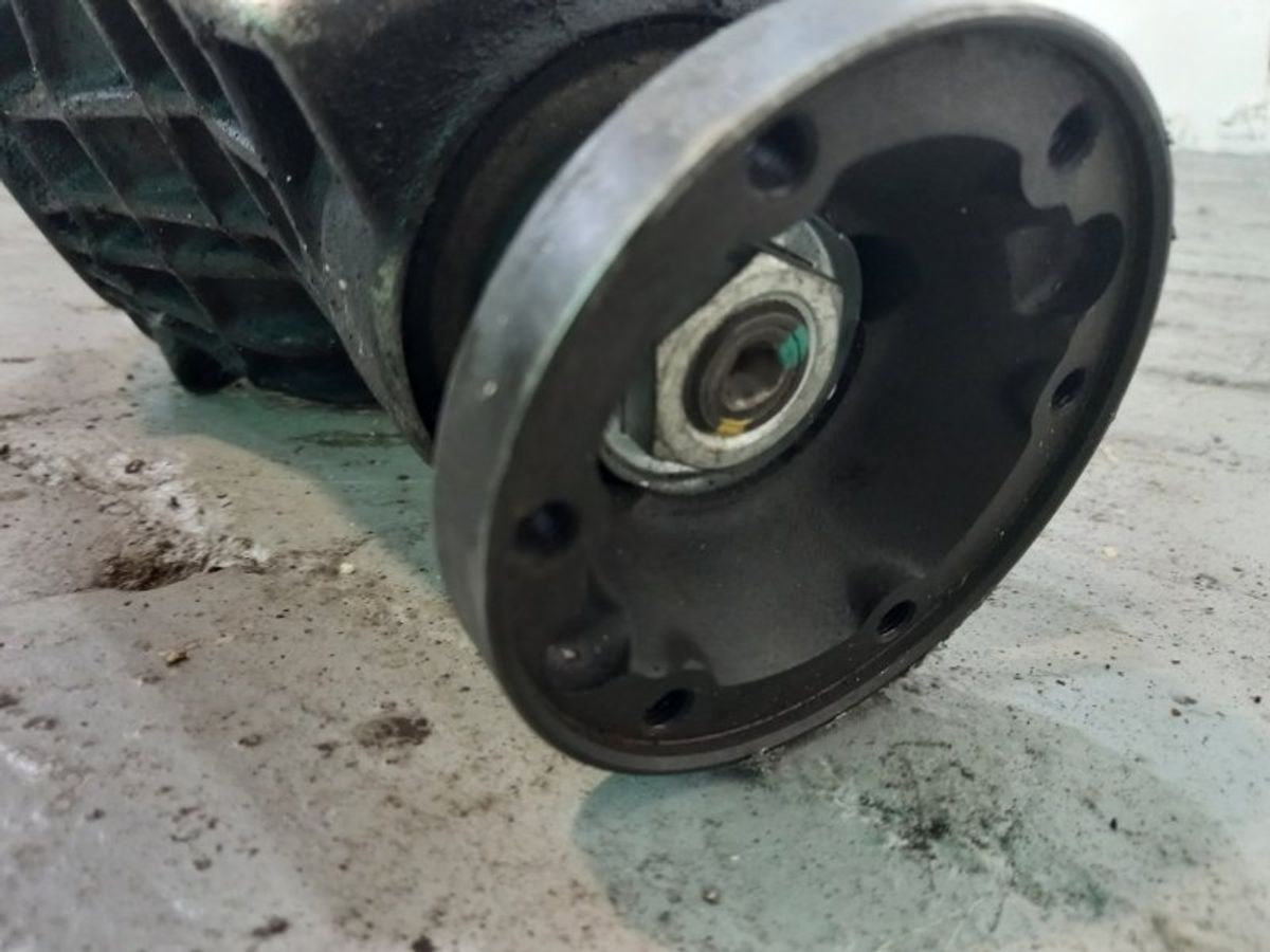 https://gcs.partsauto.market/rn-stockpro.appspot.com/thmbs/dfe2081ca5b3f44f59a6b3e5bf328c22/7b2c6ff16f43887fd915402b31d6402a/a3e5811b6644a9128ed903f103c6bb11.jpg