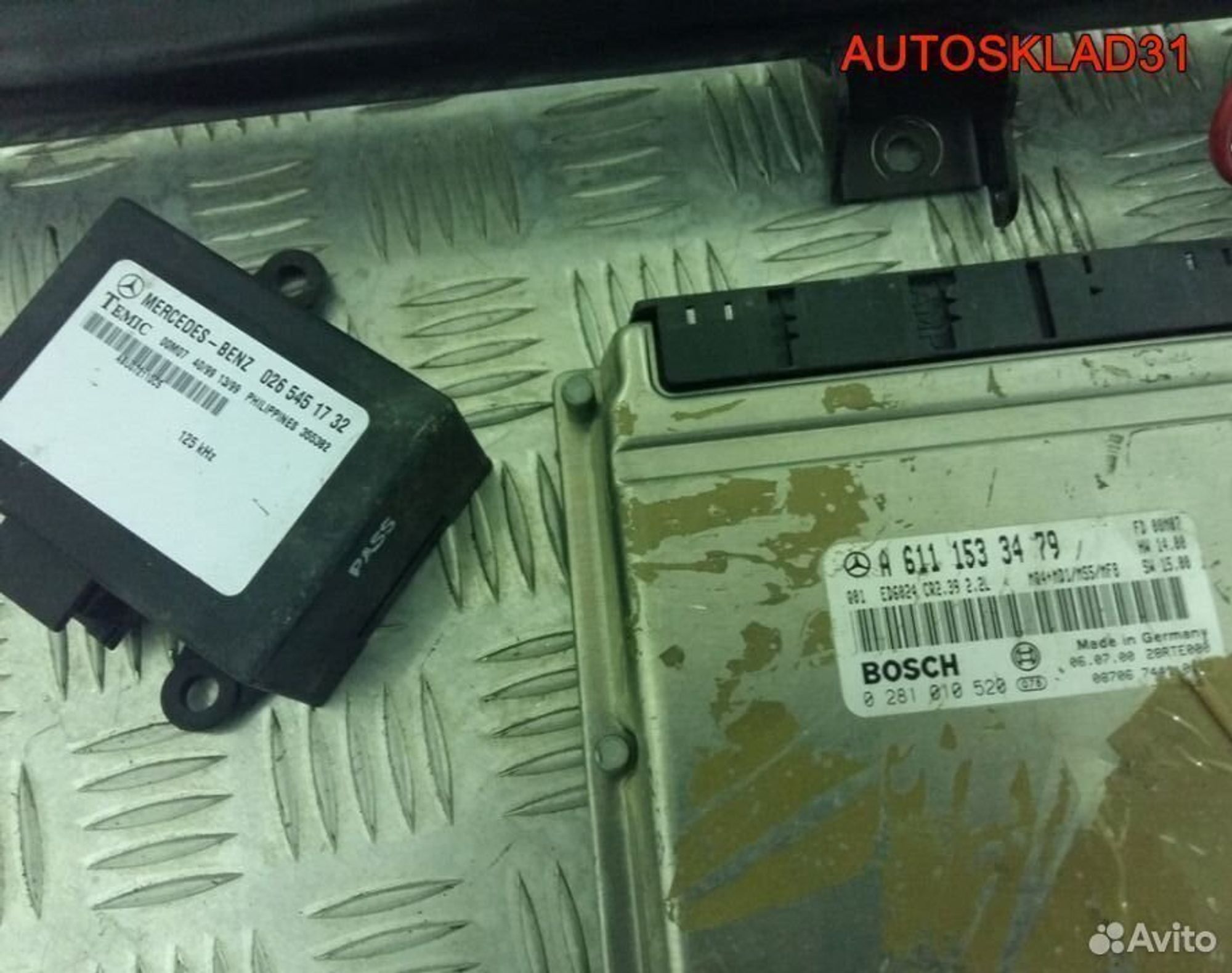 https://gcs.partsauto.market/rn-stockpro.appspot.com/thmbs/edda01b21c13eaa6671738306aa09410/06f5fded41642184e693d002bb1e4942/1db574054992a79f2d48ba80a4716fbe.jpg