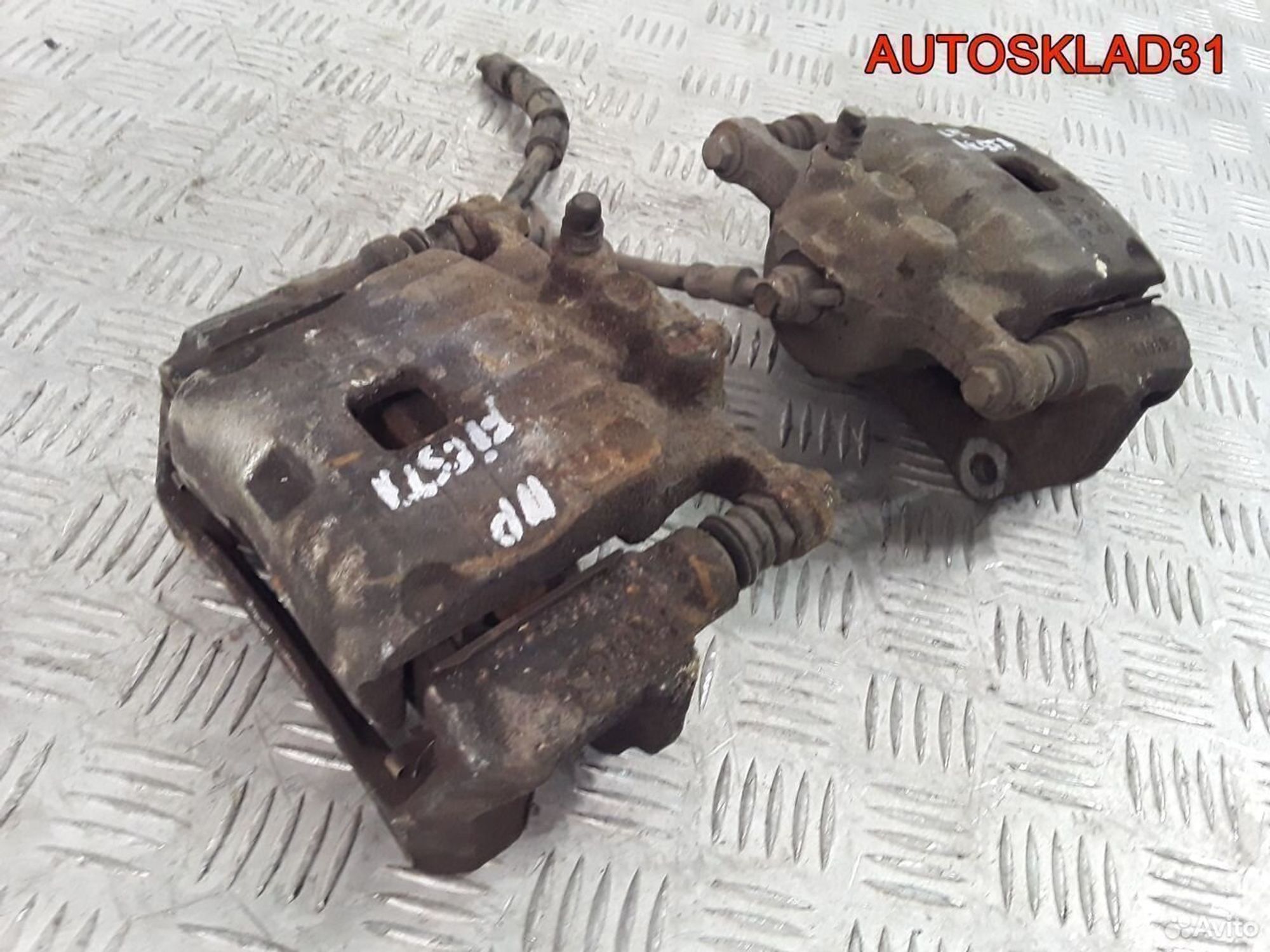 https://gcs.partsauto.market/rn-stockpro.appspot.com/thmbs/edda01b21c13eaa6671738306aa09410/2044f128b6e13b7c80202b2f4de23289/0b6c64370f80257b3b3c67bc541e0b44.jpg
