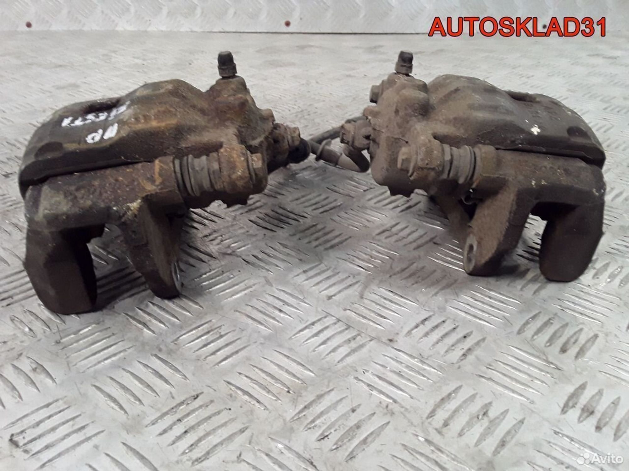 https://gcs.partsauto.market/rn-stockpro.appspot.com/thmbs/edda01b21c13eaa6671738306aa09410/2044f128b6e13b7c80202b2f4de23289/4385803de720d87cb145c2baef551c3d.jpg