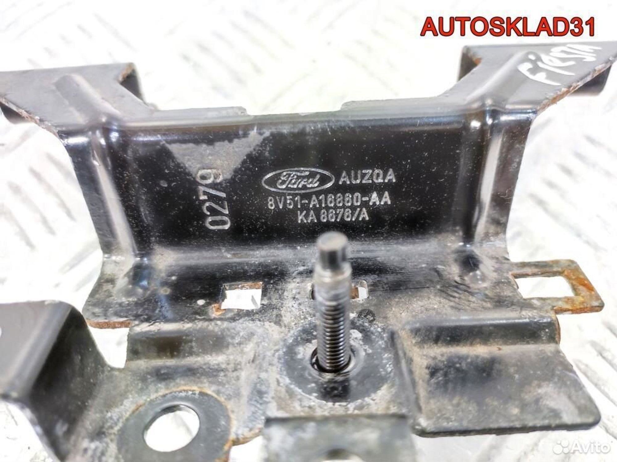 https://gcs.partsauto.market/rn-stockpro.appspot.com/thmbs/edda01b21c13eaa6671738306aa09410/29f0bbea30f2019e9211a96754f3c6fd/f9d53fe5ce67bd3f9618f873a1672f15.jpg