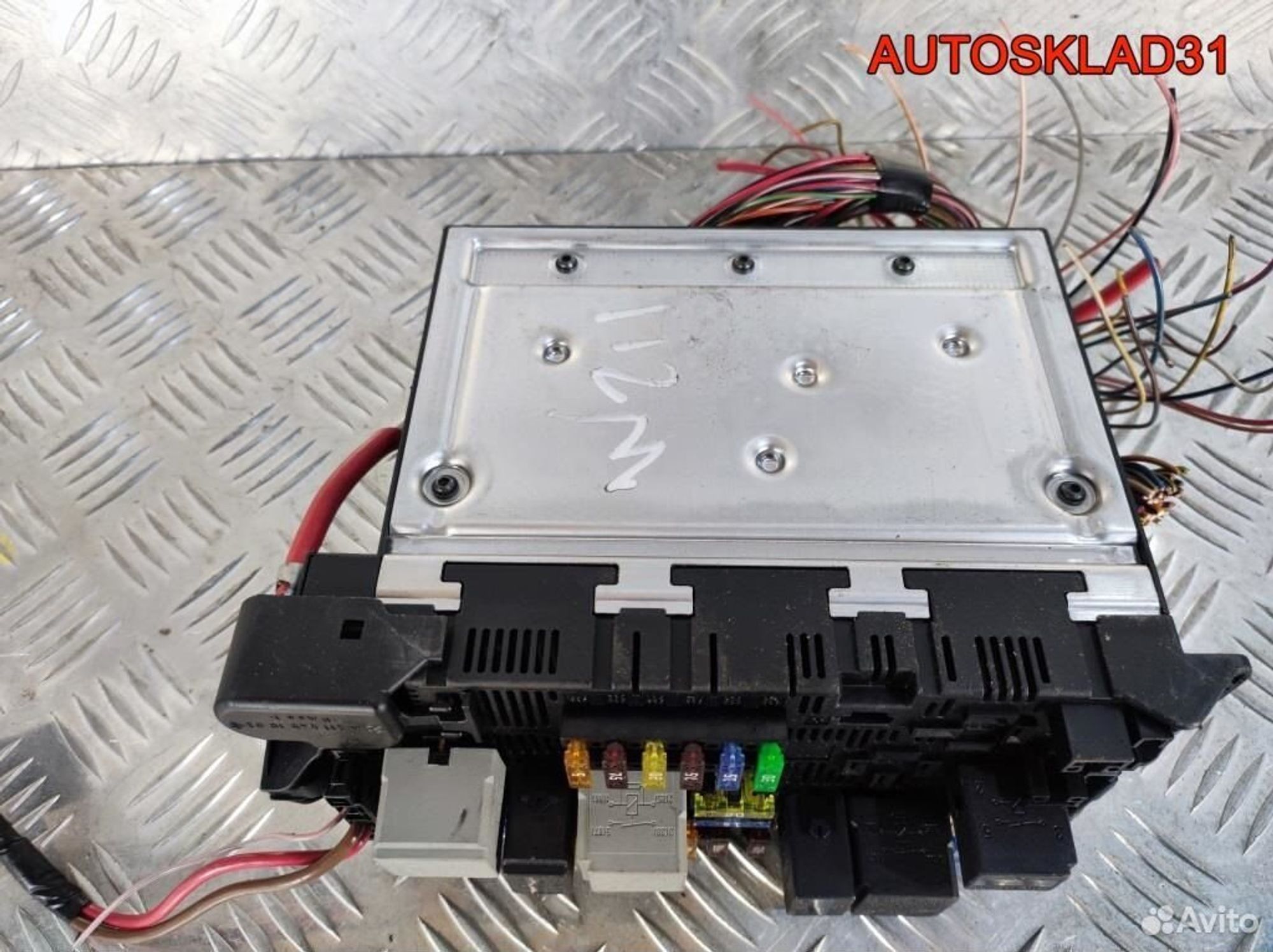 https://gcs.partsauto.market/rn-stockpro.appspot.com/thmbs/edda01b21c13eaa6671738306aa09410/4692df2480ace01c1ba003e89159ec65/9f7088590854bf6a816e1edc2e778c47.jpg