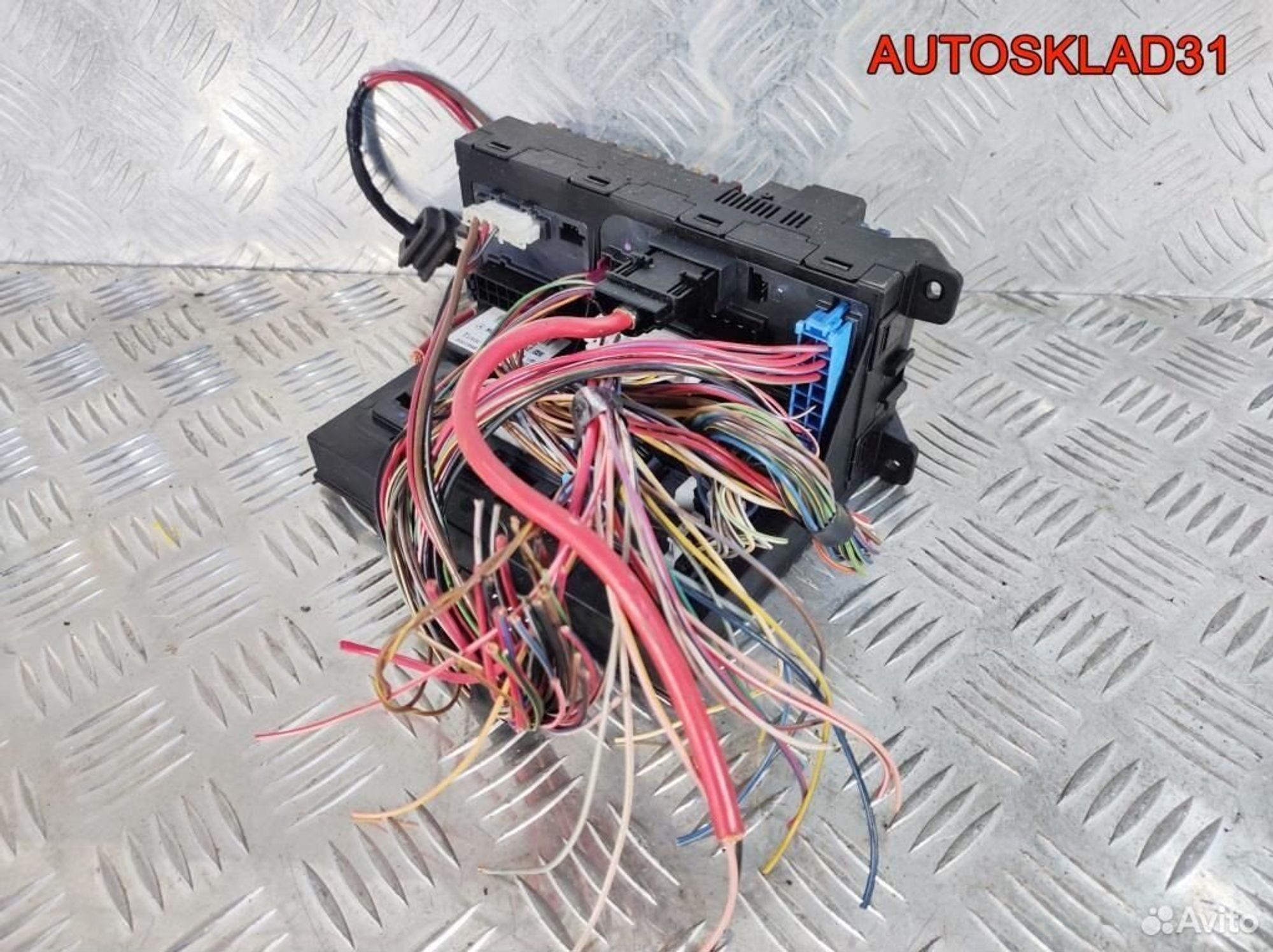 https://gcs.partsauto.market/rn-stockpro.appspot.com/thmbs/edda01b21c13eaa6671738306aa09410/4692df2480ace01c1ba003e89159ec65/dd94e0c6f40f4dcfe6212844dd9b9706.jpg