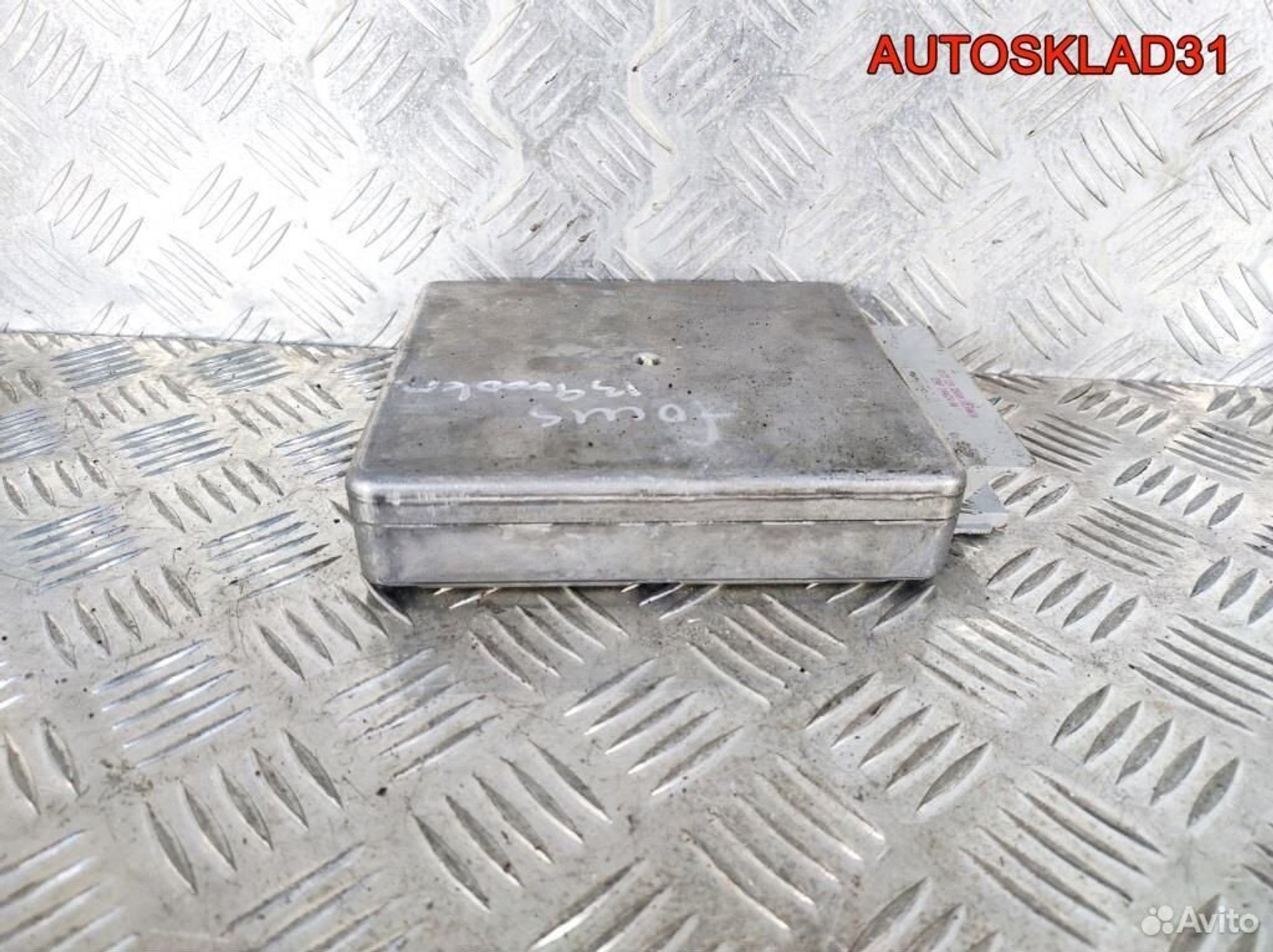 https://gcs.partsauto.market/rn-stockpro.appspot.com/thmbs/edda01b21c13eaa6671738306aa09410/47ae184490db951ca6690dbfe8c6d6db/32a20dfa6d0be54fc695d7ff78103ed2.jpg
