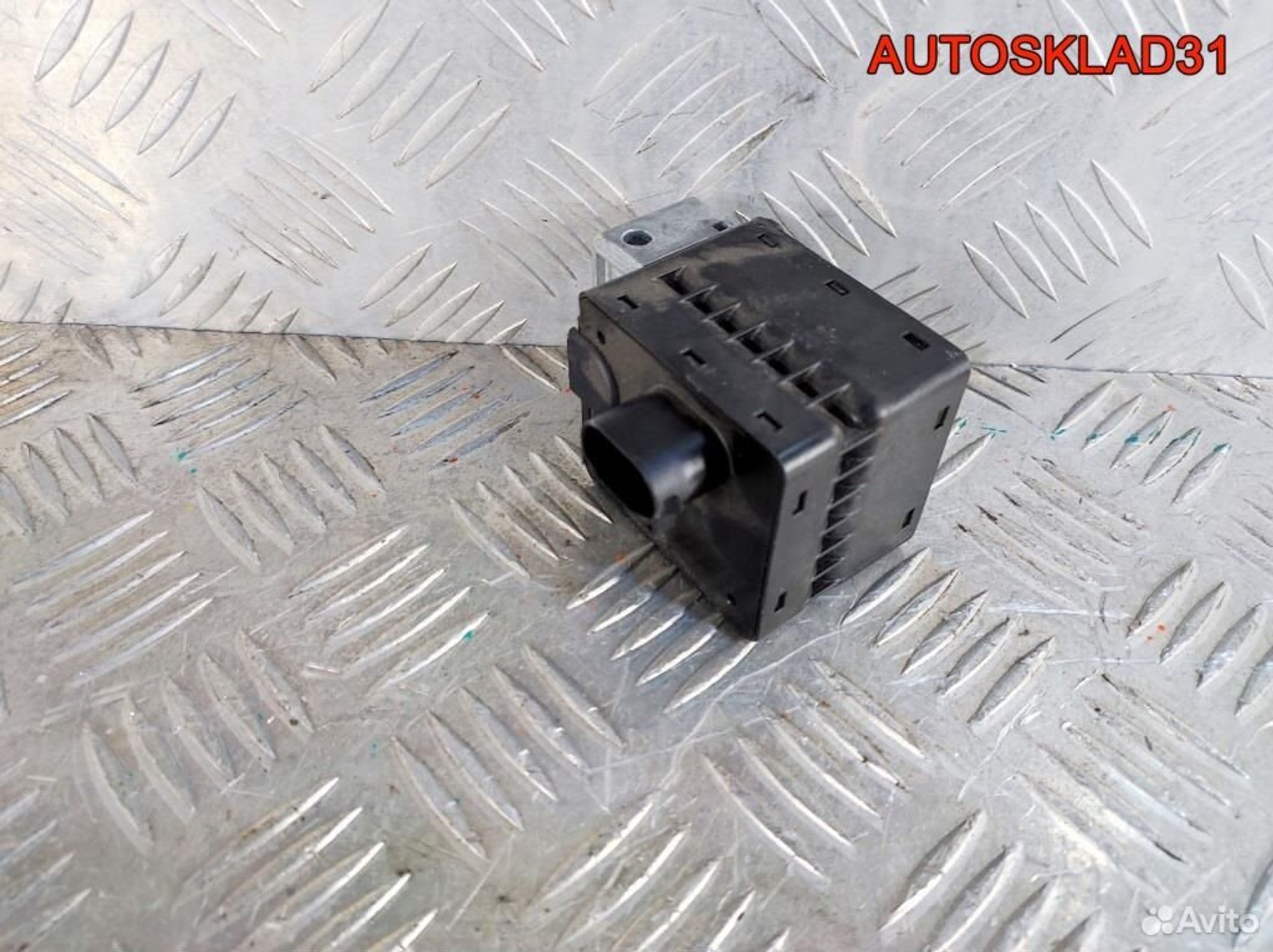https://gcs.partsauto.market/rn-stockpro.appspot.com/thmbs/edda01b21c13eaa6671738306aa09410/4c9515bef0e0e38bc8ca2c5dade43f60/12d02b811599c0b3750e7abfabe88827.jpg