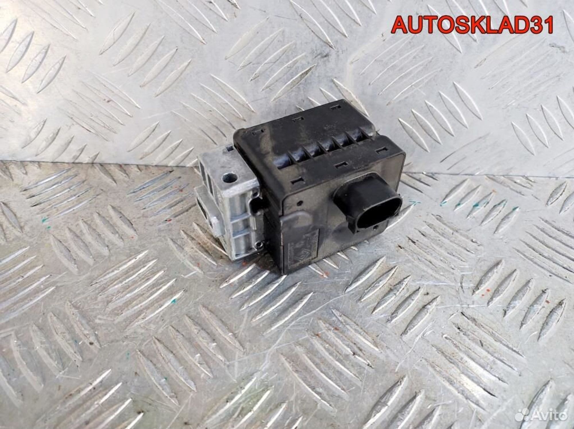 https://gcs.partsauto.market/rn-stockpro.appspot.com/thmbs/edda01b21c13eaa6671738306aa09410/4c9515bef0e0e38bc8ca2c5dade43f60/24d2ea9377720690aa3ab30ff7b2876a.jpg