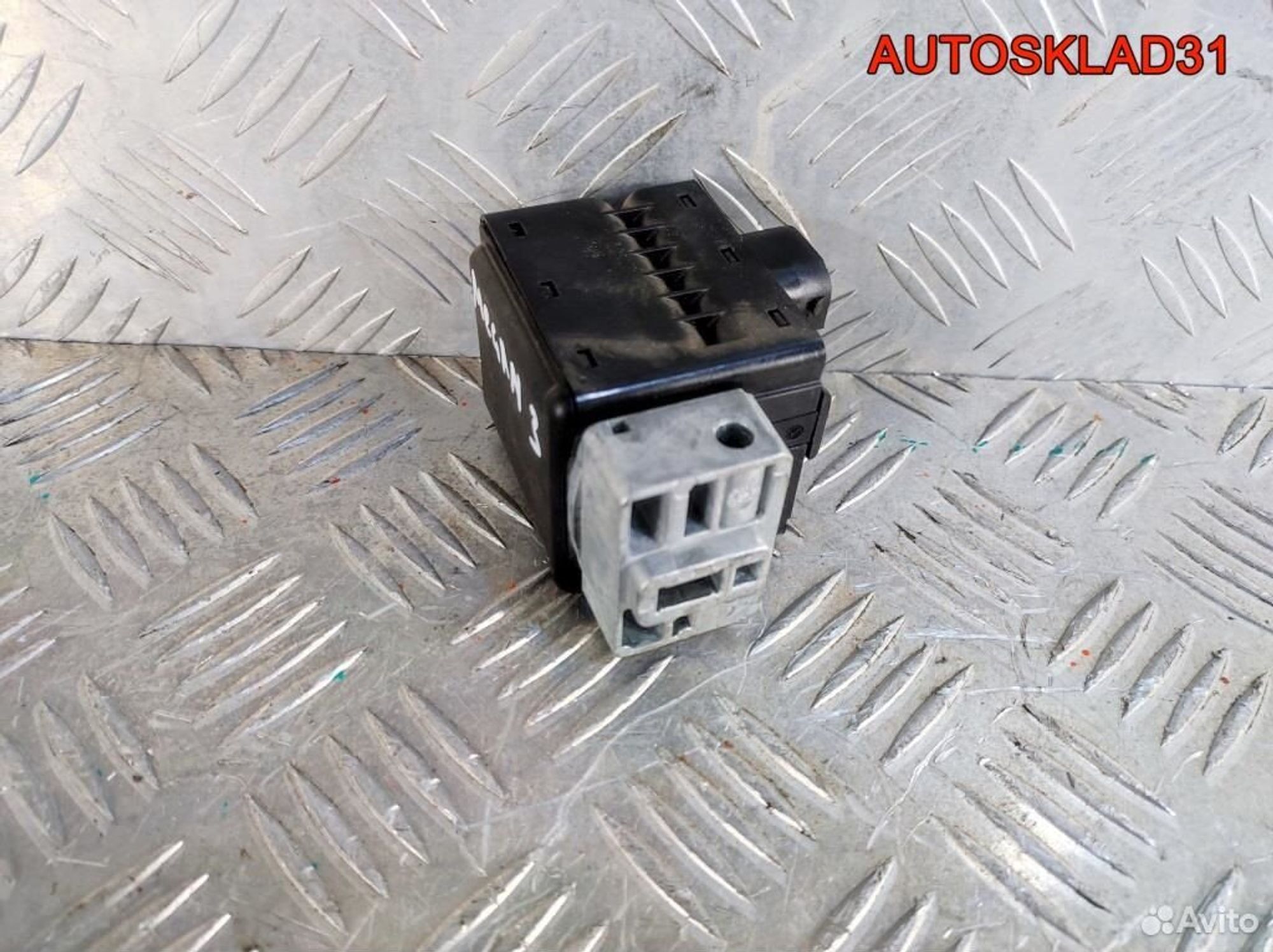 https://gcs.partsauto.market/rn-stockpro.appspot.com/thmbs/edda01b21c13eaa6671738306aa09410/4c9515bef0e0e38bc8ca2c5dade43f60/5922a342b28ba134bb41ac0befdc881f.jpg