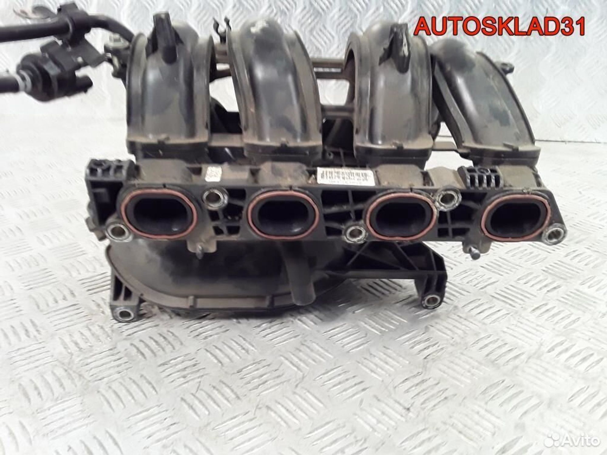 https://gcs.partsauto.market/rn-stockpro.appspot.com/thmbs/edda01b21c13eaa6671738306aa09410/5b5e64519ef12edb5a1d35fc8cf207ff/18333aa6e532d2dc858e46682fe8660f.jpg