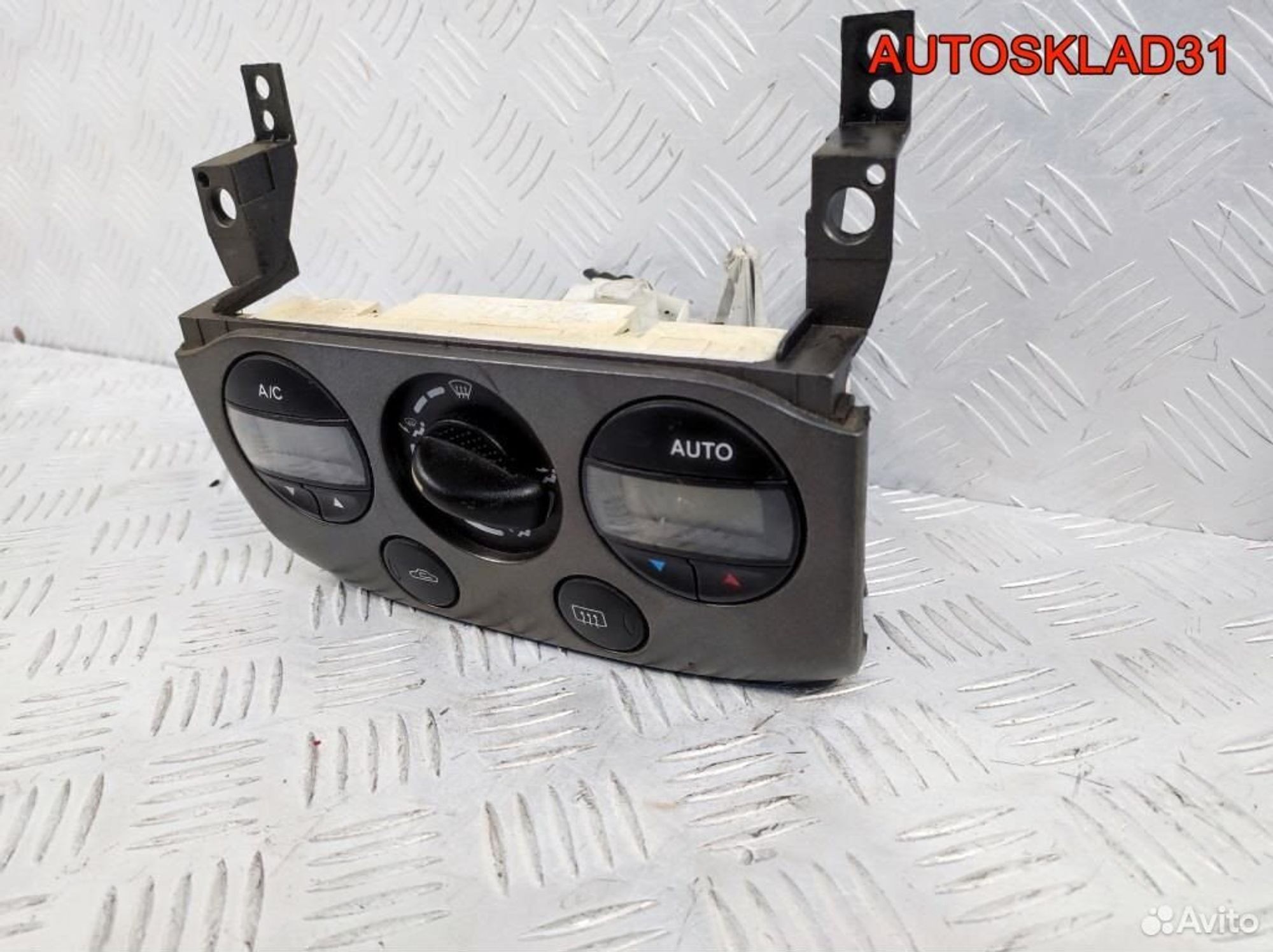 https://gcs.partsauto.market/rn-stockpro.appspot.com/thmbs/edda01b21c13eaa6671738306aa09410/c26e3163e515e52a627dcb0feb842c7b/03da3b6ad998cfaa7cea25a3d531b52e.jpg