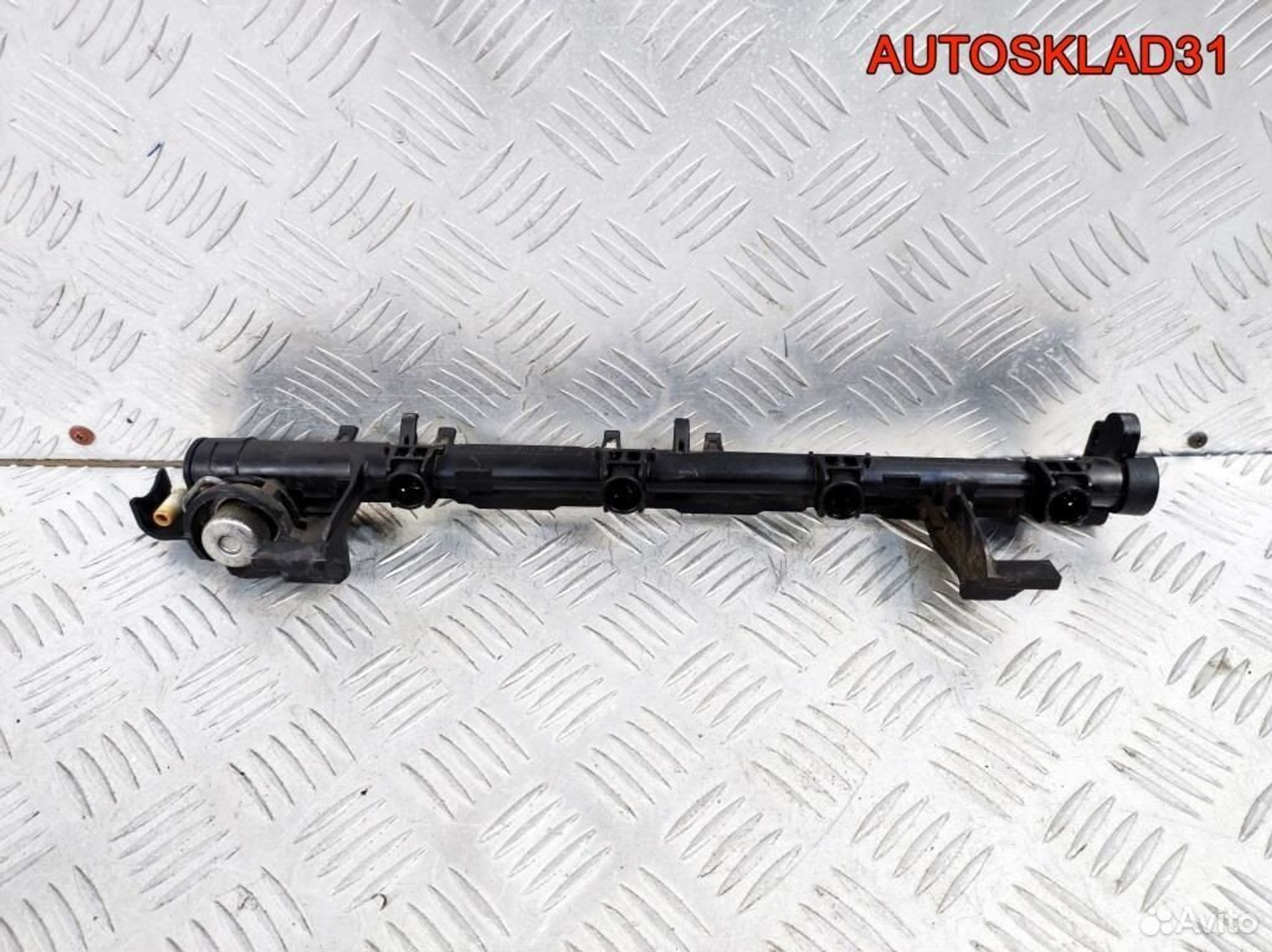 https://gcs.partsauto.market/rn-stockpro.appspot.com/thmbs/edda01b21c13eaa6671738306aa09410/d4d4fbc47b3bb3d760ef5e3ff5732344/0baa3b526333152adb3ac45879a9d25c.jpg