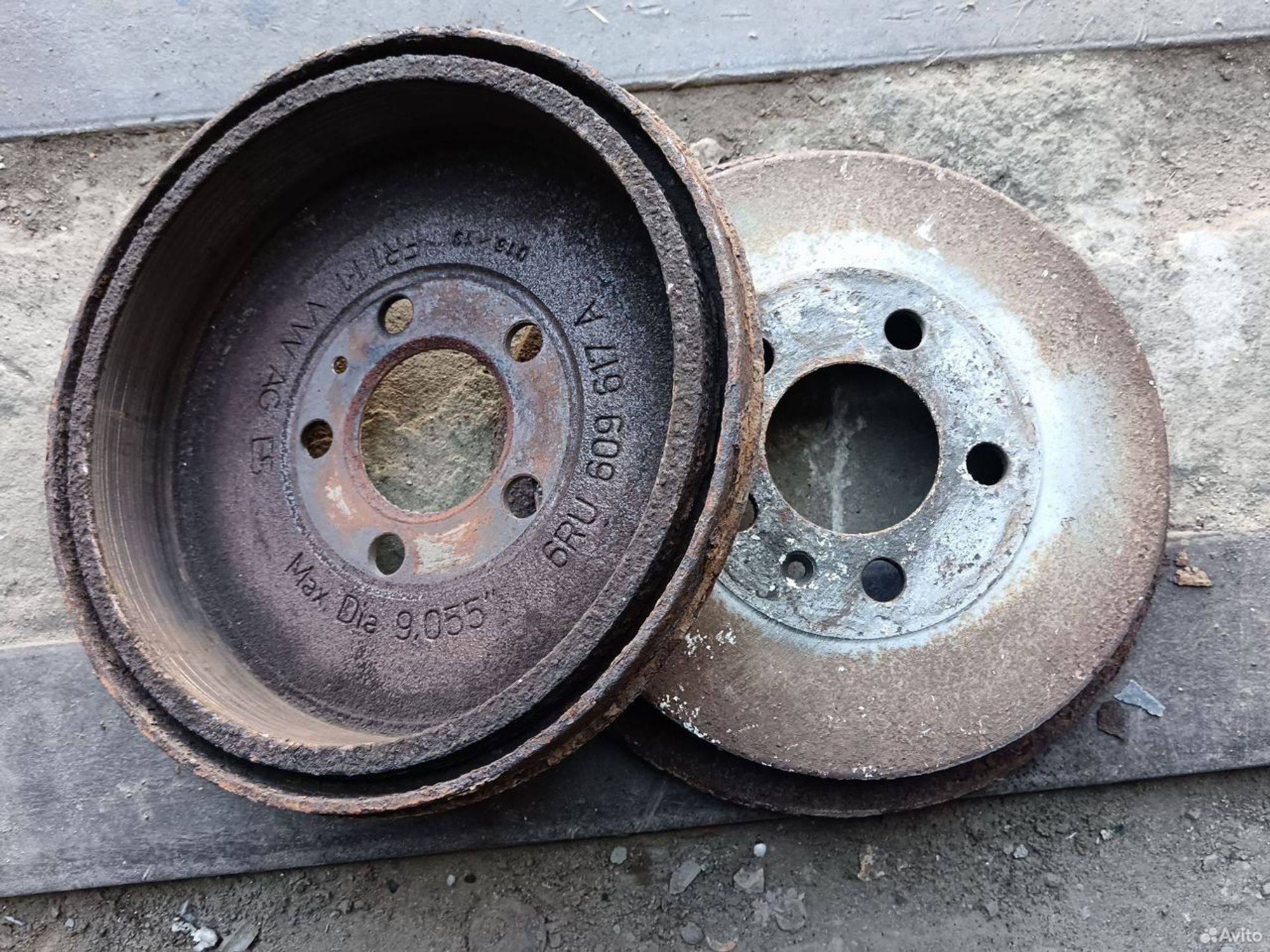 https://gcs.partsauto.market/rn-stockpro.appspot.com/thmbs/f92b14355489e3b224da6399a17e0798/52715879a1ef5d77da892e1f2fd3e59e/e843bd922f3d8477203e3b49e11ff49e.jpg