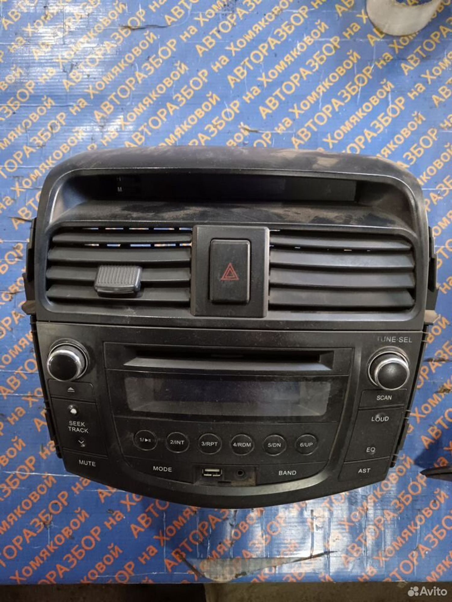 Штатный магнитафон Lifan X60