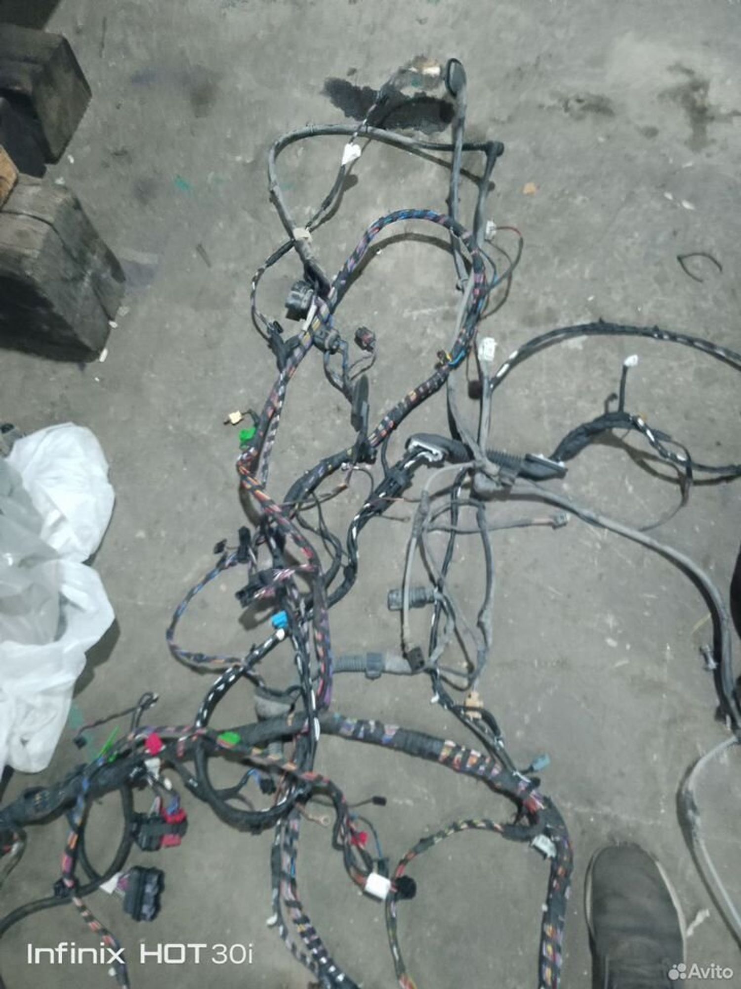 https://gcs.partsauto.market/rn-stockpro.appspot.com/thmbs/f92b14355489e3b224da6399a17e0798/f1f35a5b3583d2283317f039f231767c/31a54c6919a2e5b90aaea874b7c1095b.jpg