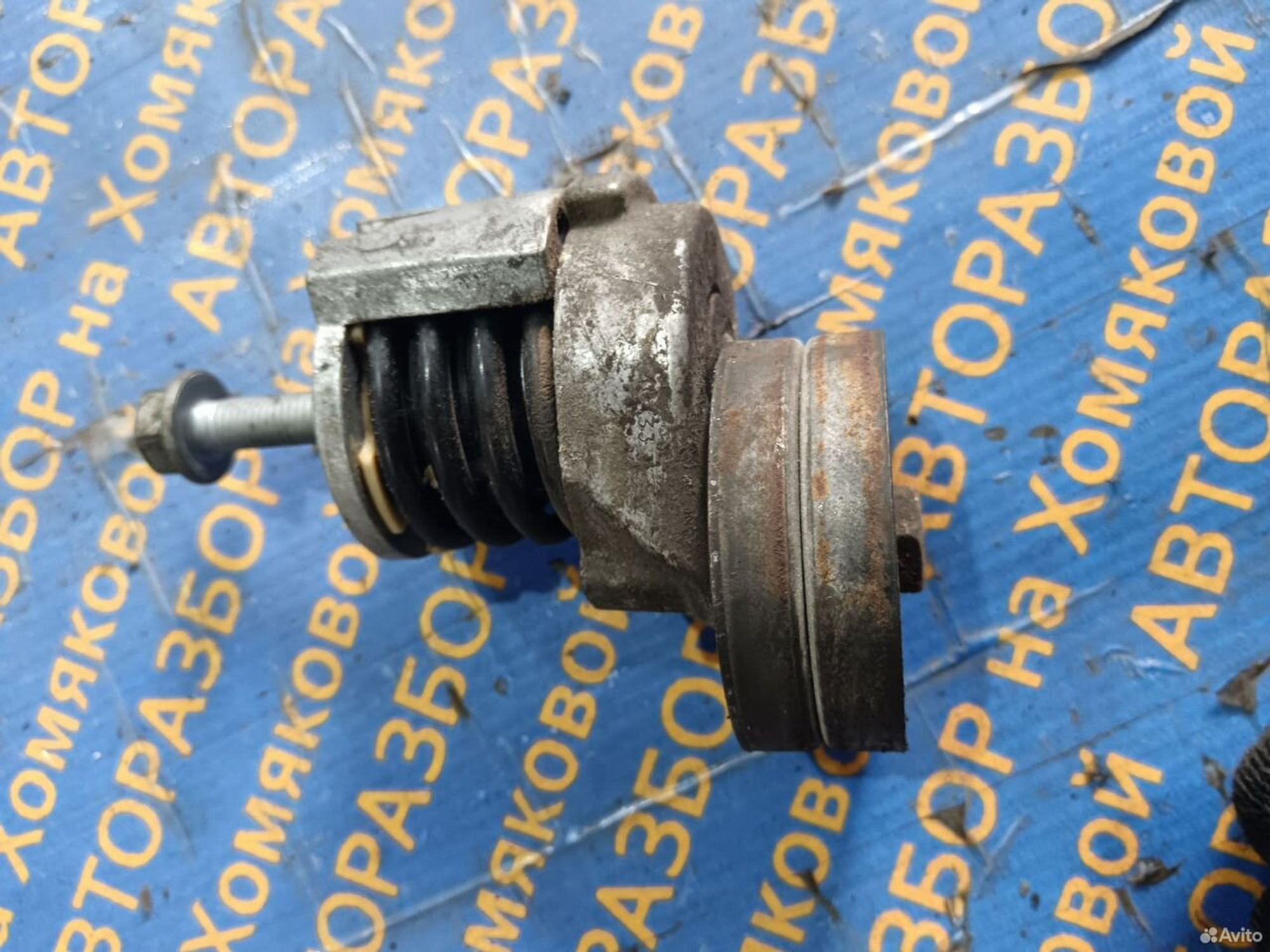 Ролик натяжной Volkswagen Polo V