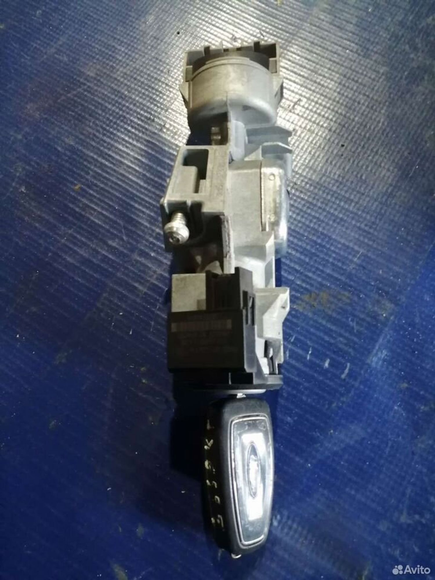 Замок зажигания Ford Focus 3