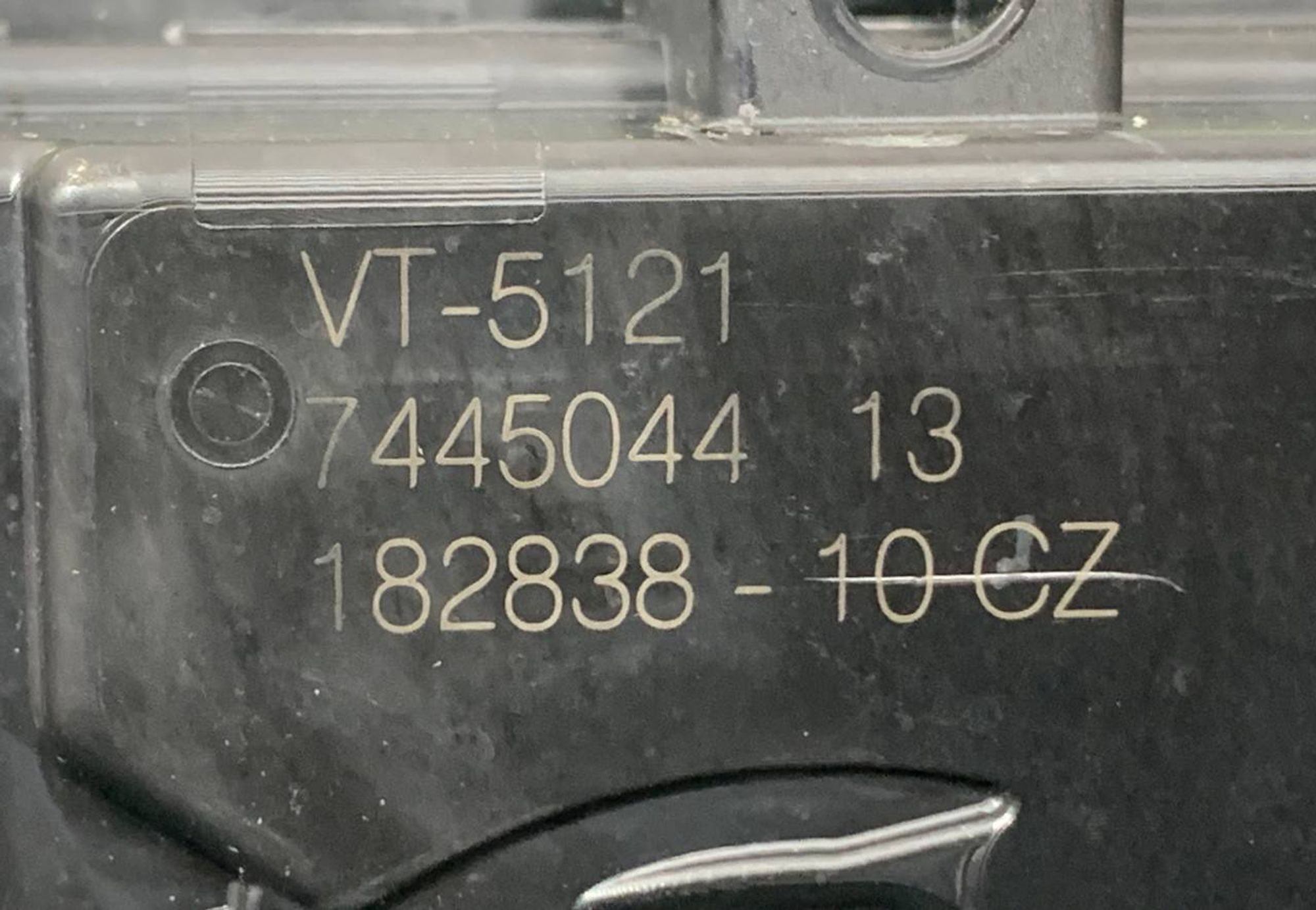 https://gcs.partsauto.market/rn-stockpro.appspot.com/thmbs/h353NjtZg3VDP19b5HMt7LlpbQ93/017a2f5a8b01c097995a758b2fc5bc31/f0e62bfe2caddc3da0860cffa967a97b.jpg