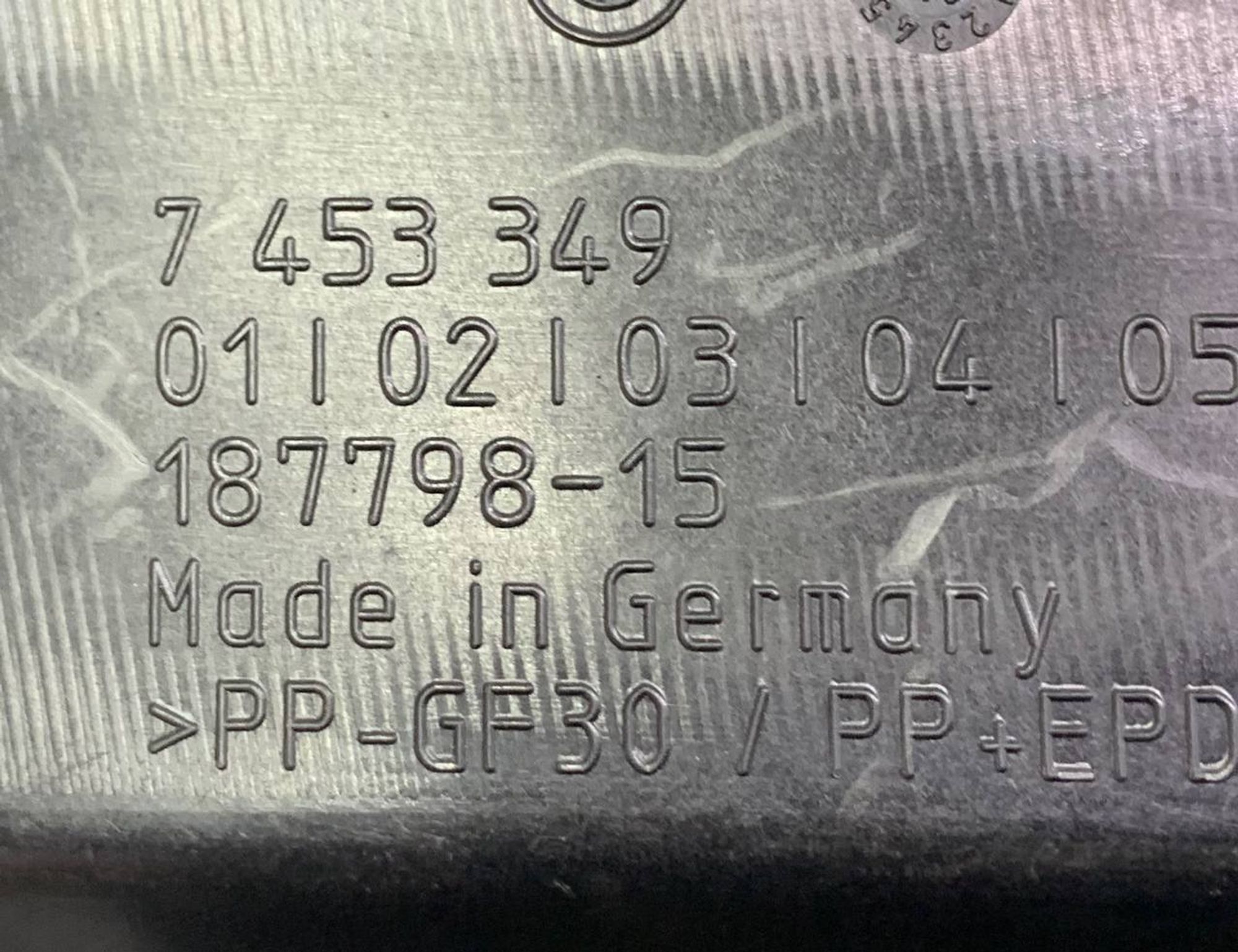 https://gcs.partsauto.market/rn-stockpro.appspot.com/thmbs/h353NjtZg3VDP19b5HMt7LlpbQ93/0e8f85185c7a31d945de764476606ee9/2e98d3a1eeccd9fa13d62688f6b38a73.jpg