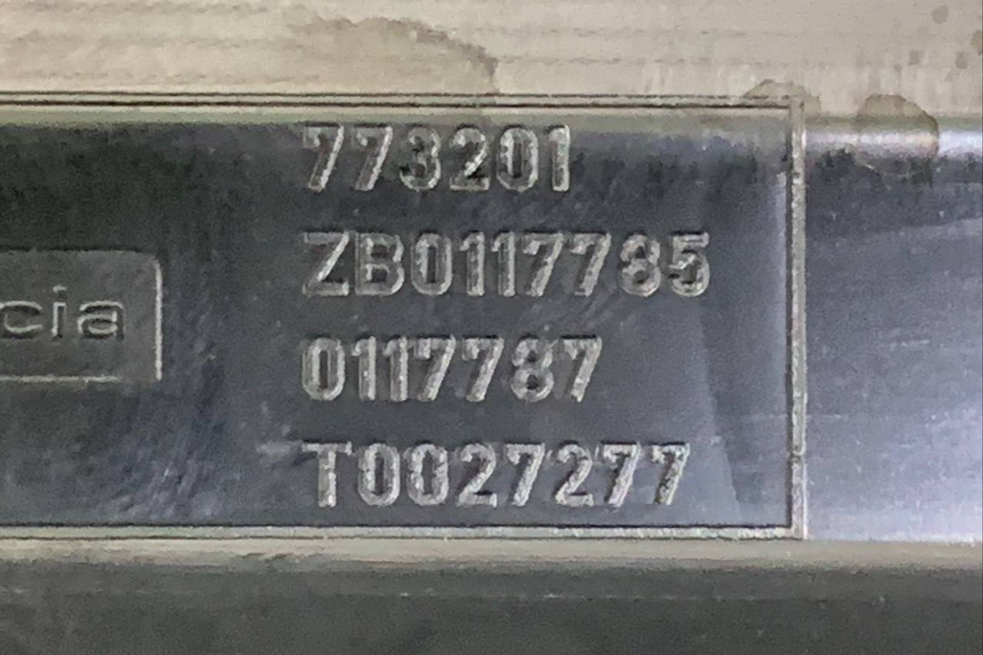 https://gcs.partsauto.market/rn-stockpro.appspot.com/thmbs/h353NjtZg3VDP19b5HMt7LlpbQ93/36cedbfaeb2f45ca087d1be1948d26de/158329141171e884a56c36e5bd9c6390.jpg