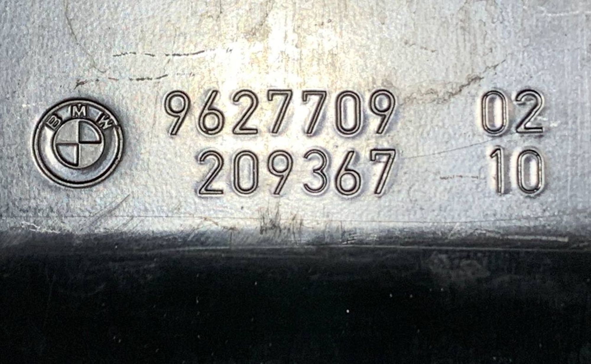 https://gcs.partsauto.market/rn-stockpro.appspot.com/thmbs/h353NjtZg3VDP19b5HMt7LlpbQ93/3bdef359b0e914a6ead3f1a7410fb92b/9a477291844af48bc68ba0145d66f220.jpg