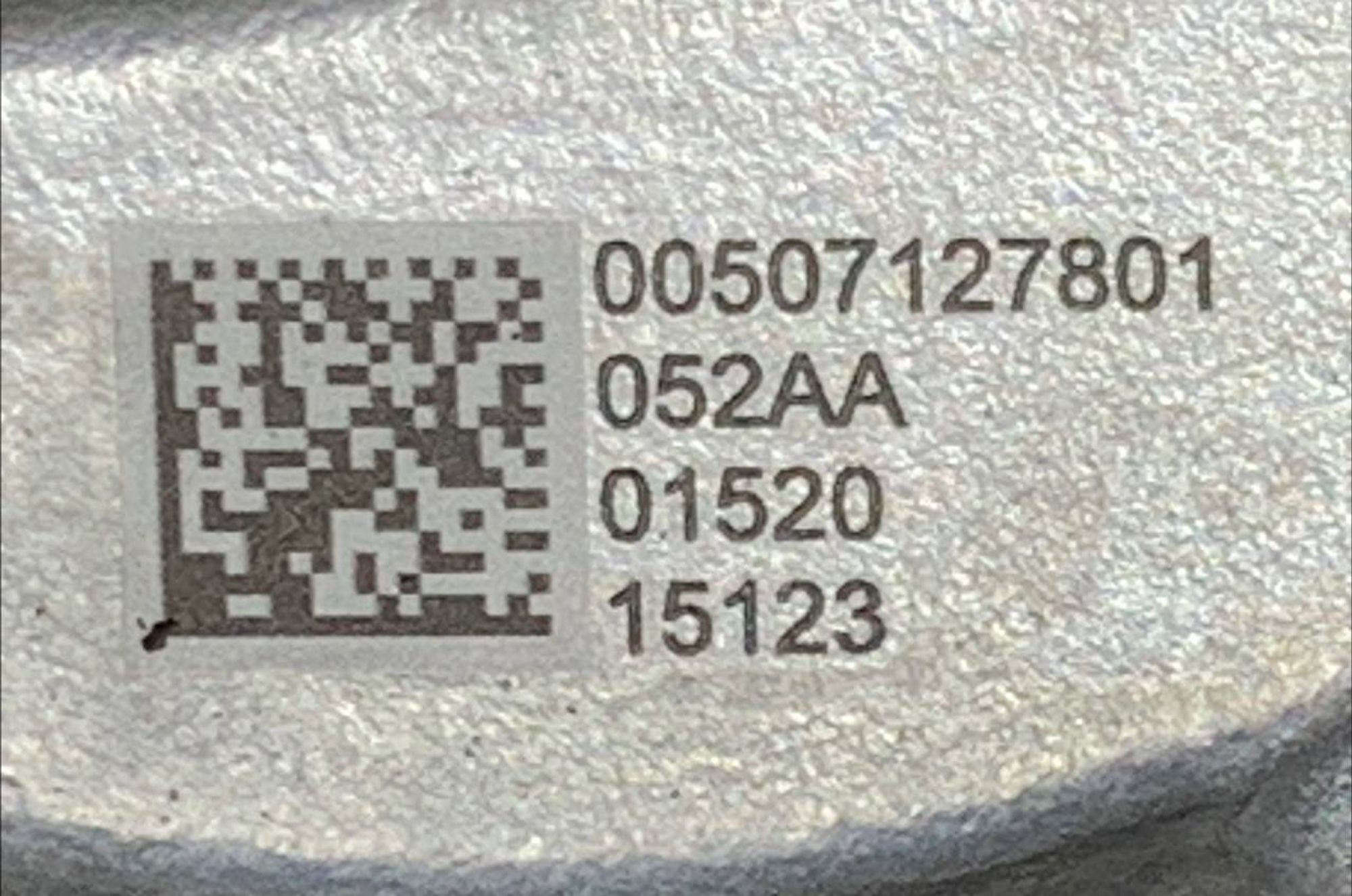 https://gcs.partsauto.market/rn-stockpro.appspot.com/thmbs/h353NjtZg3VDP19b5HMt7LlpbQ93/50fa5af34dfec1df3015447b05e31c84/485077141f55142739aa77ef996ac602.jpg