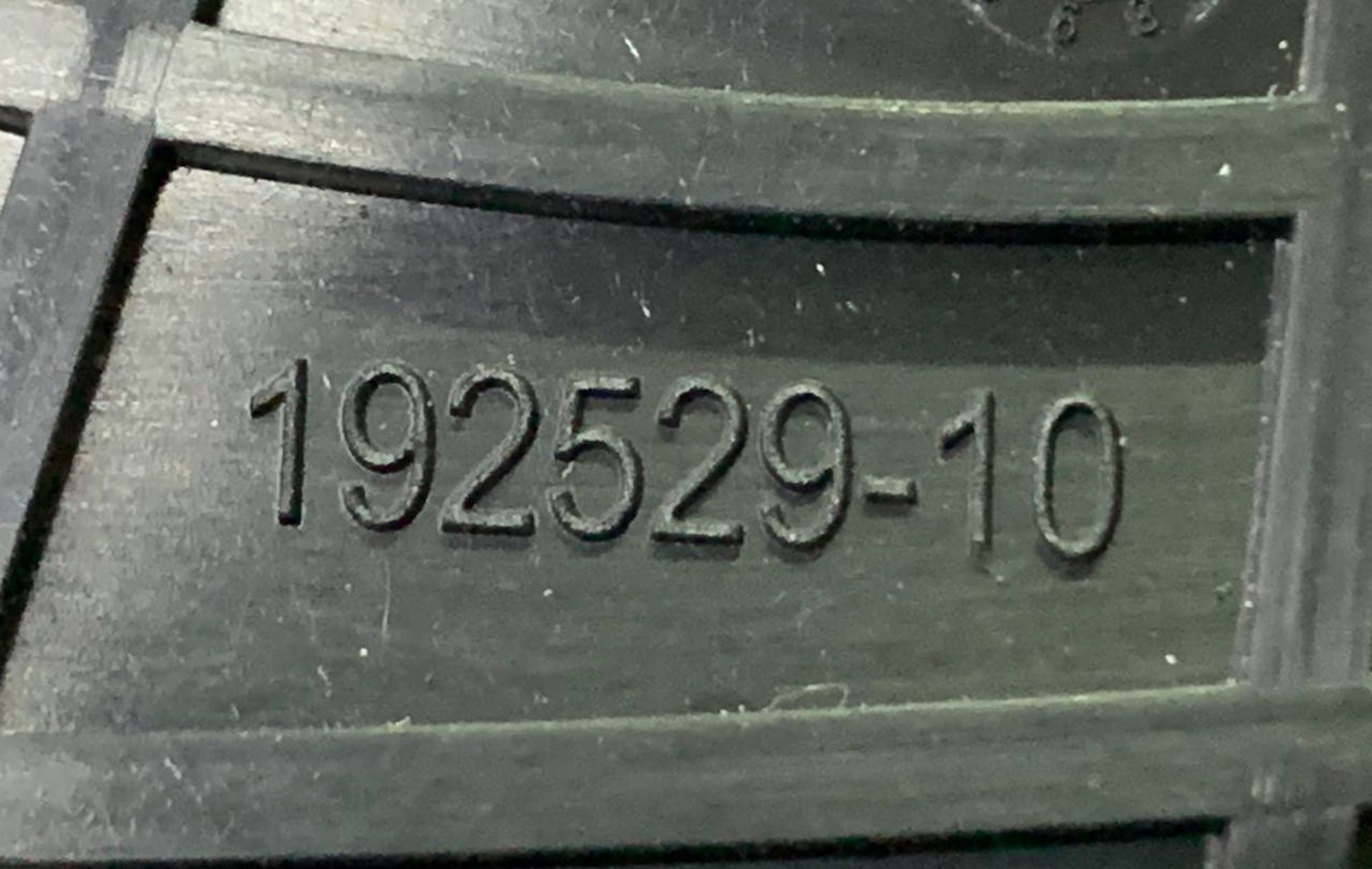 https://gcs.partsauto.market/rn-stockpro.appspot.com/thmbs/h353NjtZg3VDP19b5HMt7LlpbQ93/62640eee61f309631fcee731573d9630/af099313677a73421e54d16e2b96b4e6.jpg