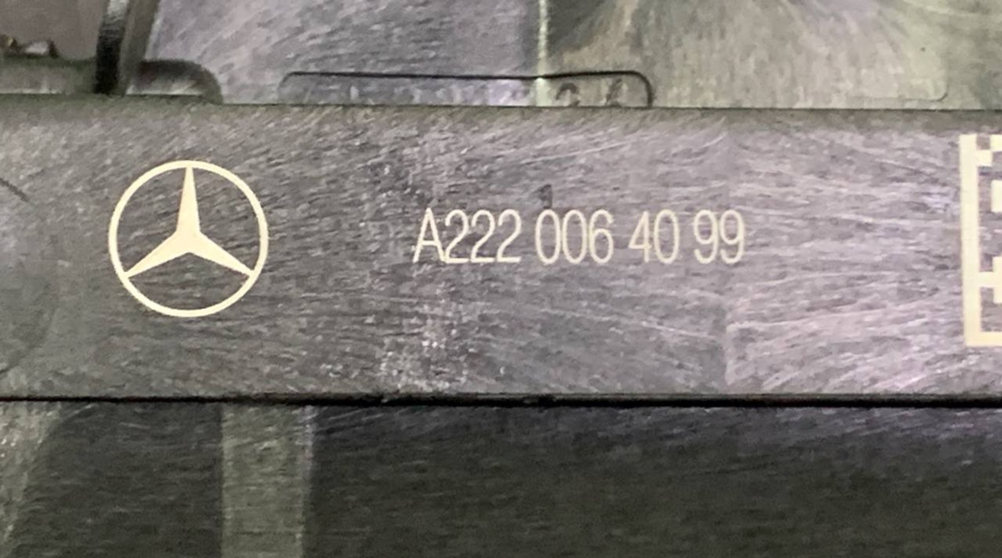 https://gcs.partsauto.market/rn-stockpro.appspot.com/thmbs/h353NjtZg3VDP19b5HMt7LlpbQ93/761a985d97d8d10e15177a8704e5aa56/04f0b81517e57195a066defe91fcbd82.jpg