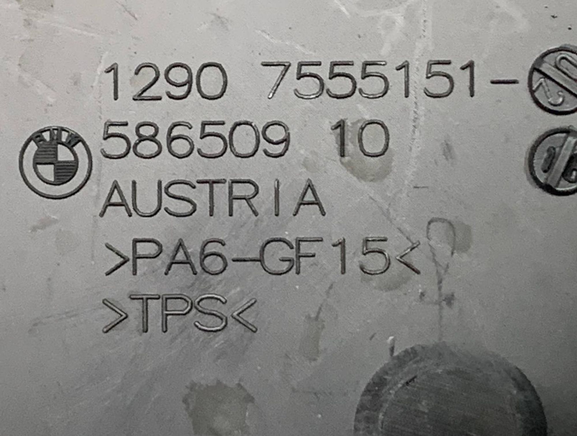 https://gcs.partsauto.market/rn-stockpro.appspot.com/thmbs/h353NjtZg3VDP19b5HMt7LlpbQ93/9e738d1f5f0b46907325d024dd1db991/cb56bfd8a45a429f92cd649a43f8cce3.jpg