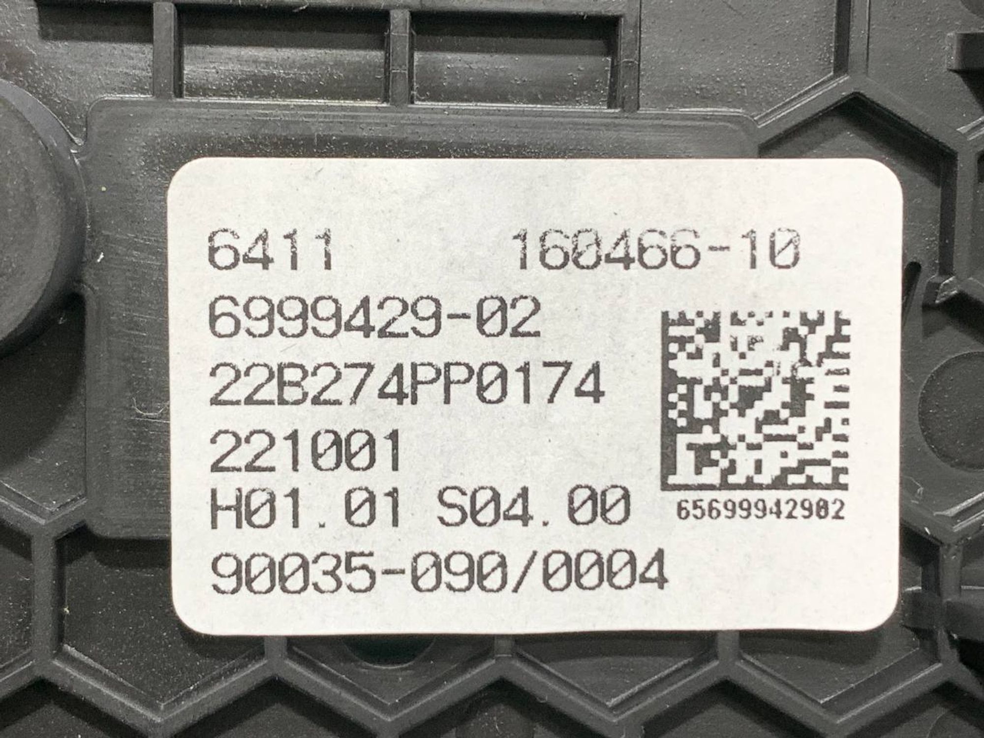 https://gcs.partsauto.market/rn-stockpro.appspot.com/thmbs/h353NjtZg3VDP19b5HMt7LlpbQ93/9fc7f7f207f14fc2bef376babed06fe4/cb684fe606d1149e56c8d32ec027b8c2.jpg