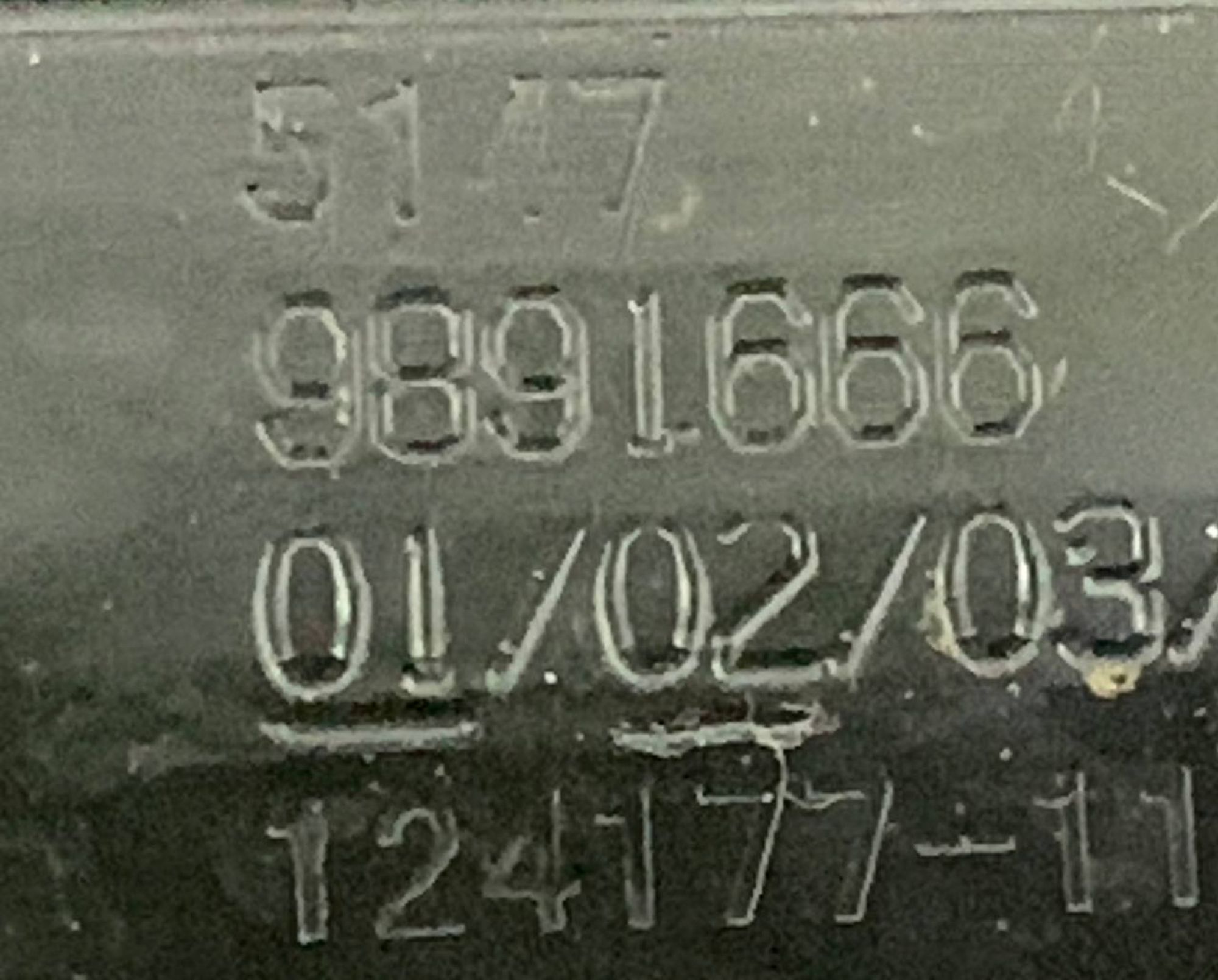 https://gcs.partsauto.market/rn-stockpro.appspot.com/thmbs/h353NjtZg3VDP19b5HMt7LlpbQ93/d7a35045c420ac0ed17dc7be6d08bbe2/ad89e9fffc50d3831f58e4bc25ace5f3.jpg