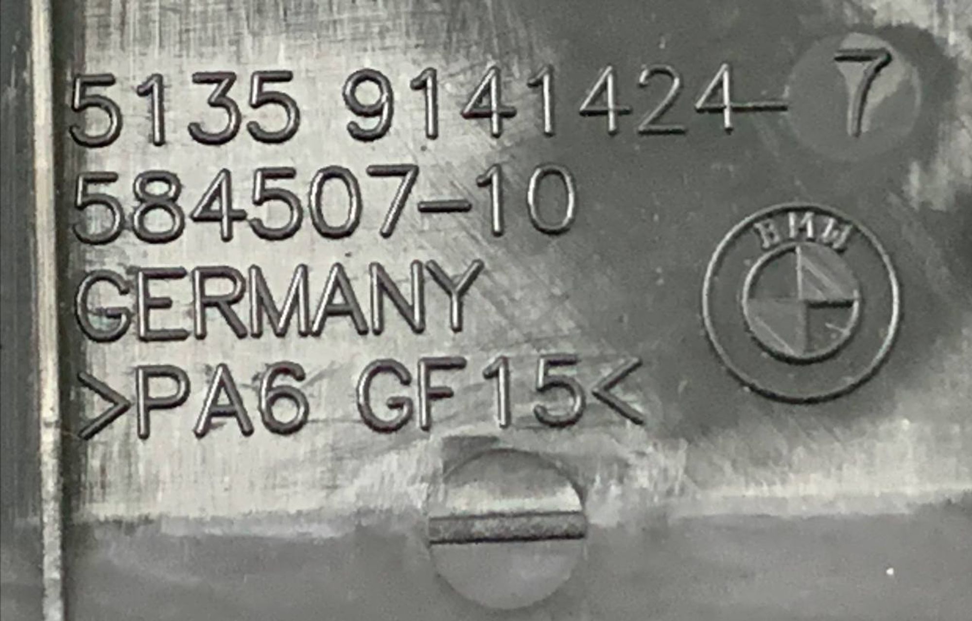 https://gcs.partsauto.market/rn-stockpro.appspot.com/thmbs/h353NjtZg3VDP19b5HMt7LlpbQ93/dcd17549a831fc4c32918fdf2f561275/ef1a4c5c7c0a74b5d3a8e573a27044c9.jpg