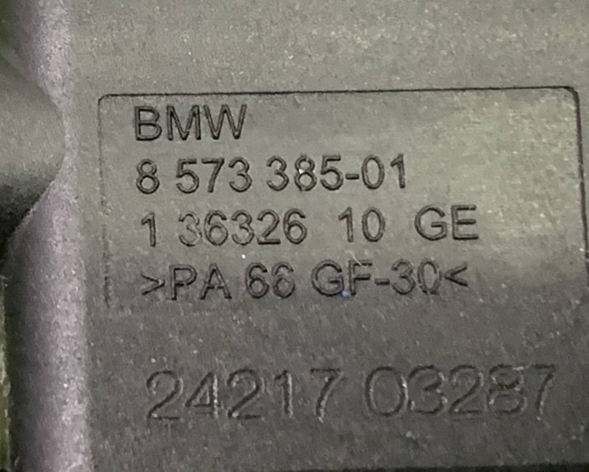 https://gcs.partsauto.market/rn-stockpro.appspot.com/thmbs/h353NjtZg3VDP19b5HMt7LlpbQ93/eb40ff139be015c64fe7b8bcced637a2/9e7d9740167bbf04e8a2e7e9da441a06.jpg