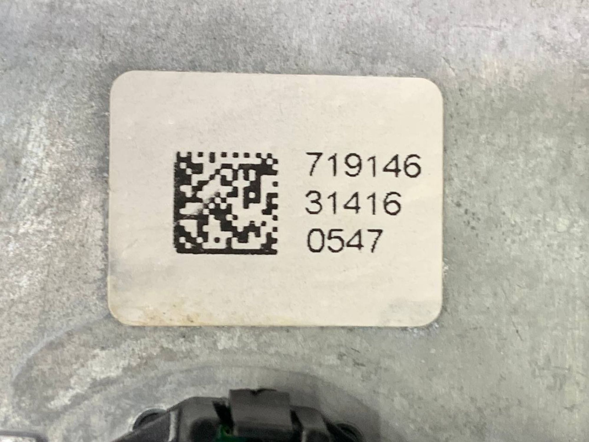 https://gcs.partsauto.market/rn-stockpro.appspot.com/thmbs/h353NjtZg3VDP19b5HMt7LlpbQ93/ee9d37181b315c0cbed7eb27d7991817/6d953efbdf9686d09c734a6dc28b7d10.jpg