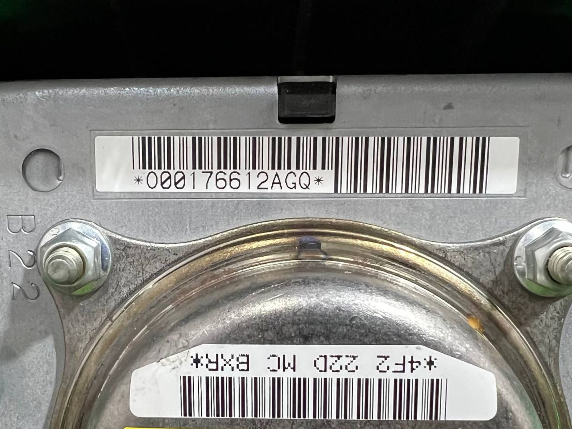 https://gcs.partsauto.market/rn-stockpro.appspot.com/thmbs/h353NjtZg3VDP19b5HMt7LlpbQ93/fbbc626355628d68ba2b0a64ba3504fe/4f6afc4d80e3265a62684bbbdedc570a.jpg