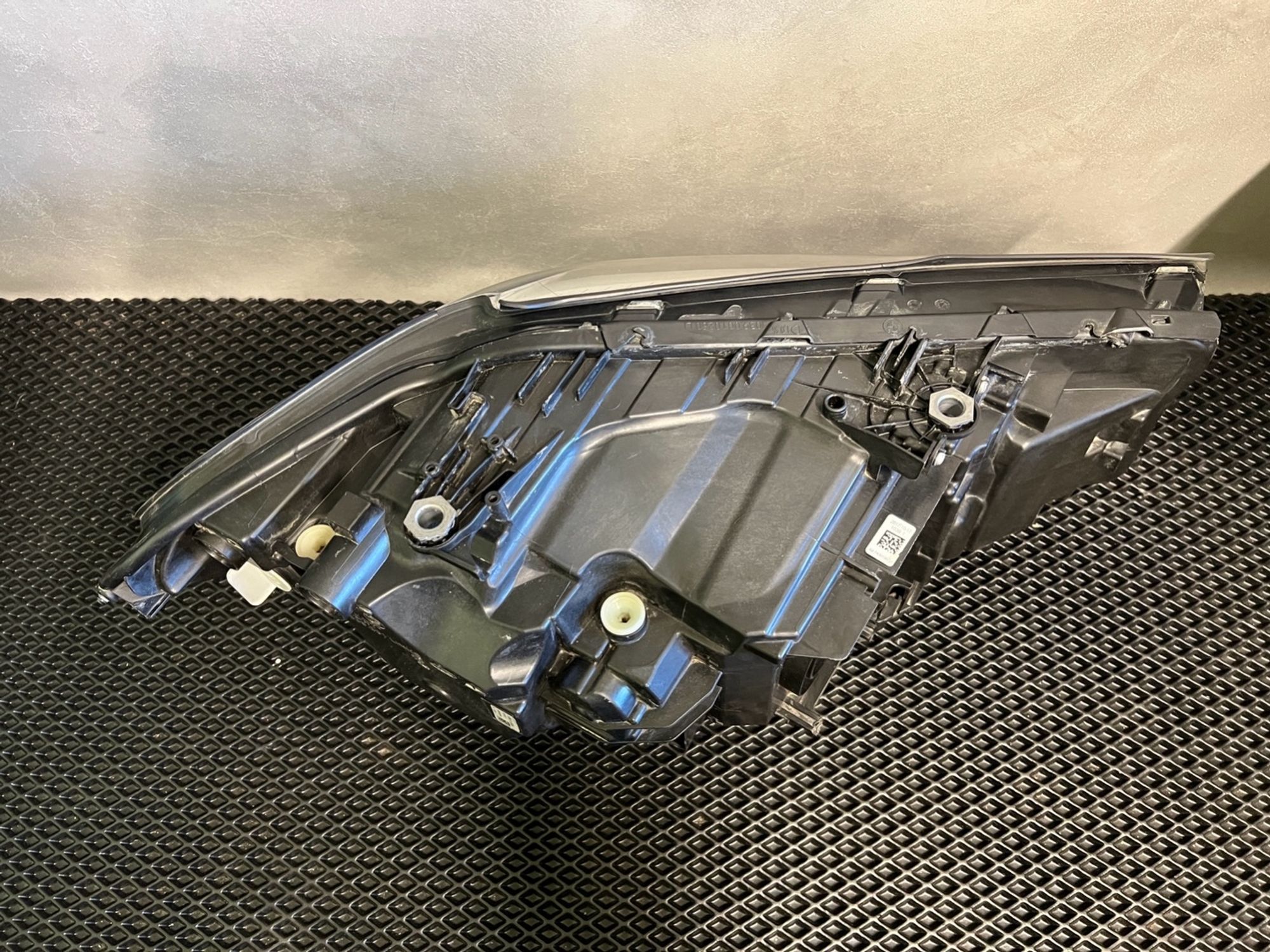 https://gcs.partsauto.market/rn-stockpro.appspot.com/thmbs/userImages/023b849d373d11de63dc0462f16639d7/part/0ab3bce8-8963-40db-af0b-6304ed1440fd_1749767480181.jpg