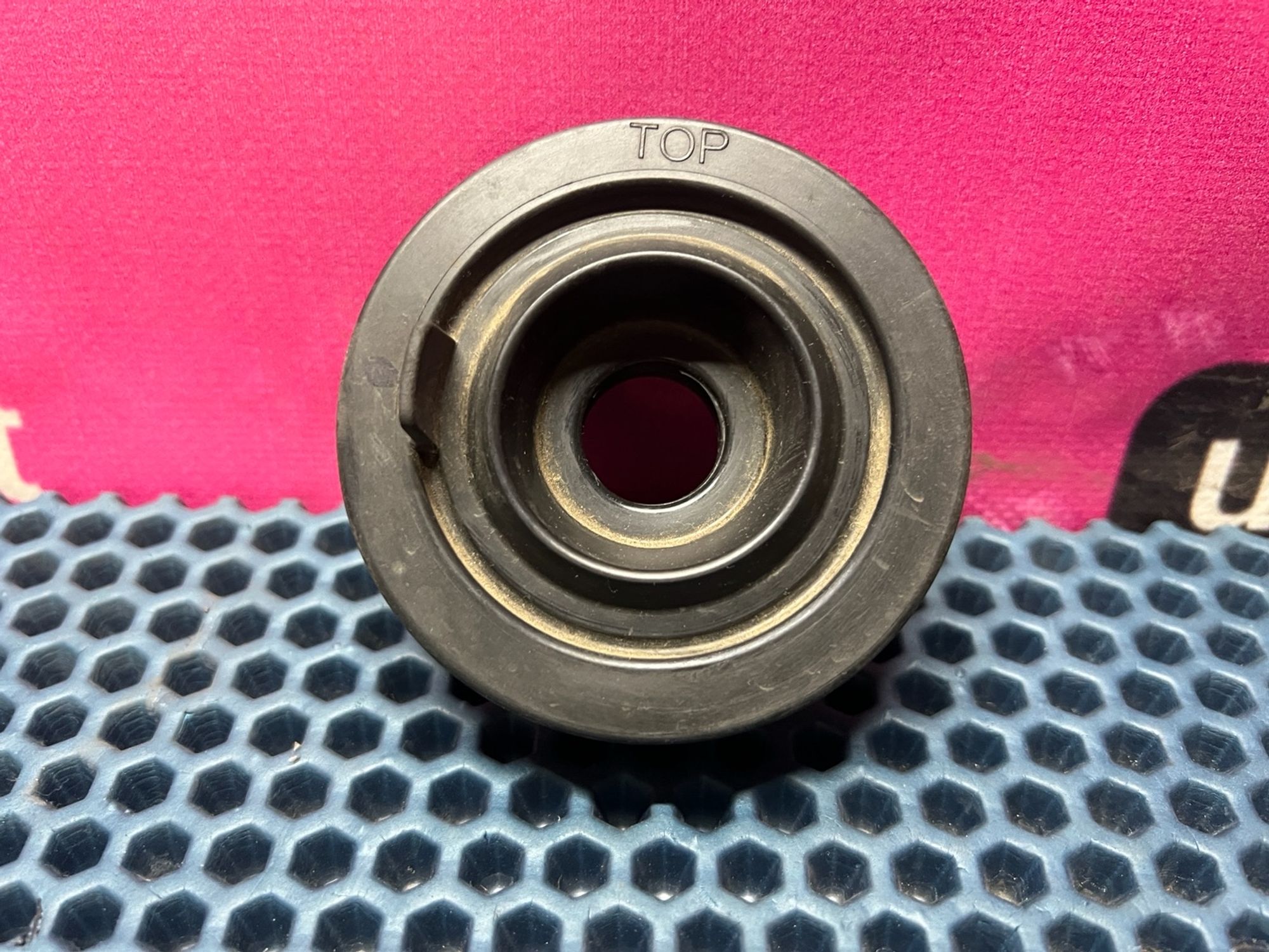 https://gcs.partsauto.market/rn-stockpro.appspot.com/thmbs/userImages/023b849d373d11de63dc0462f16639d7/part/3235324c-dc72-41d1-b042-3cd2fcaefd06_1750099461735.jpg