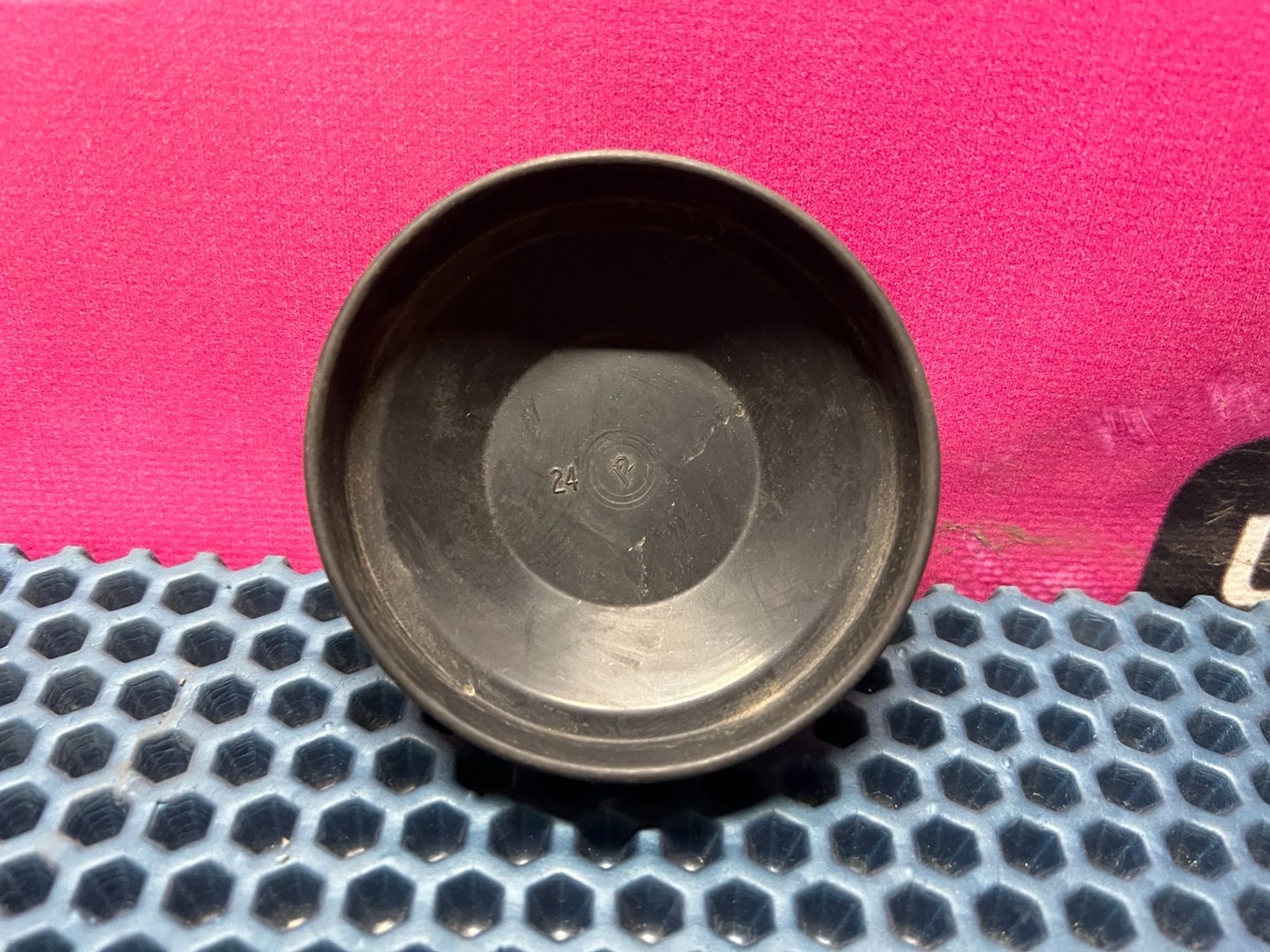 https://gcs.partsauto.market/rn-stockpro.appspot.com/thmbs/userImages/023b849d373d11de63dc0462f16639d7/part/6600fe22-b584-4524-8b40-86870e07fa4d_1750099151206.jpg