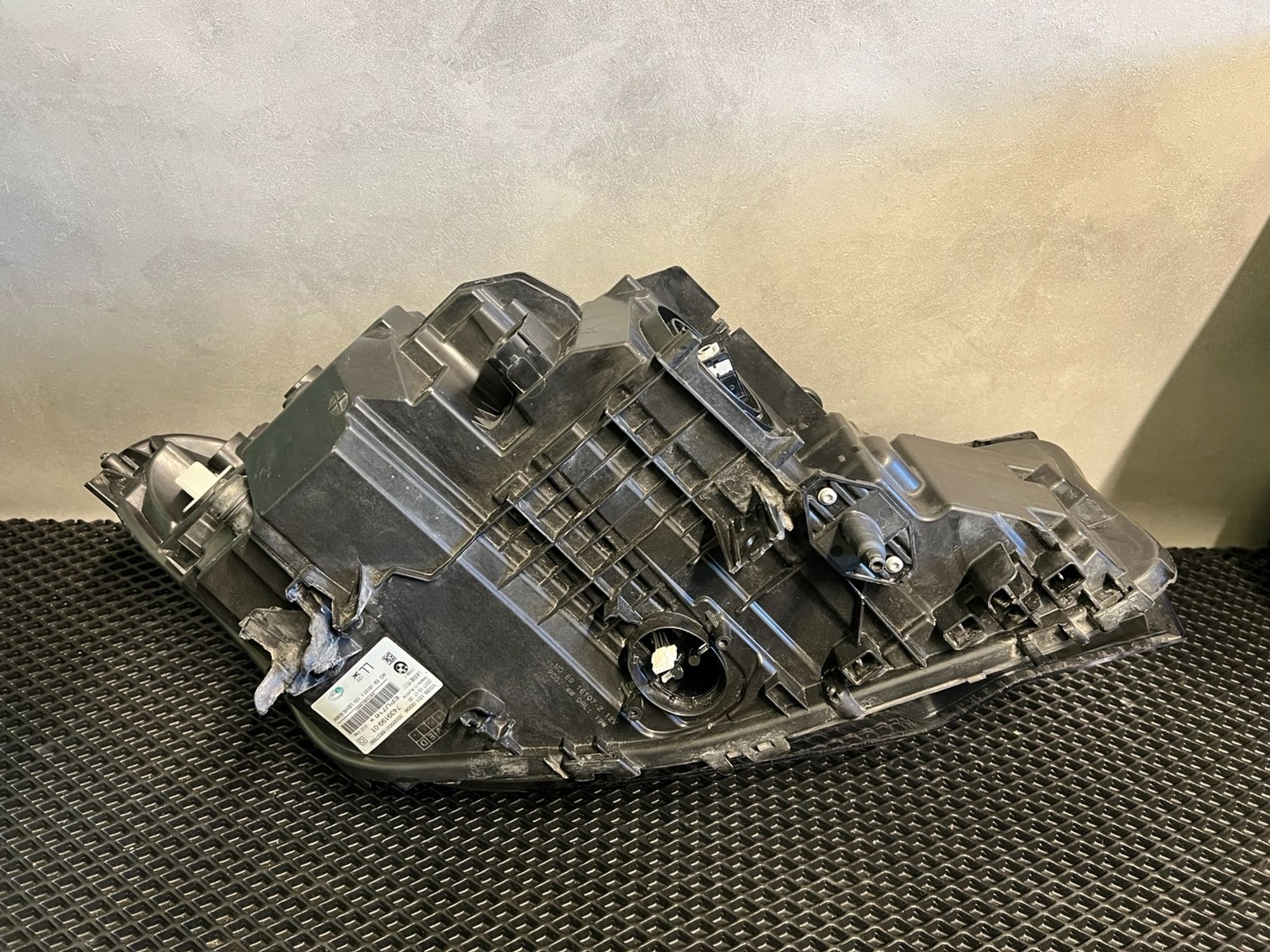 https://gcs.partsauto.market/rn-stockpro.appspot.com/thmbs/userImages/023b849d373d11de63dc0462f16639d7/part/8627c1ad-2488-4575-9ca1-52f7155fb10e_1749767486385.jpg