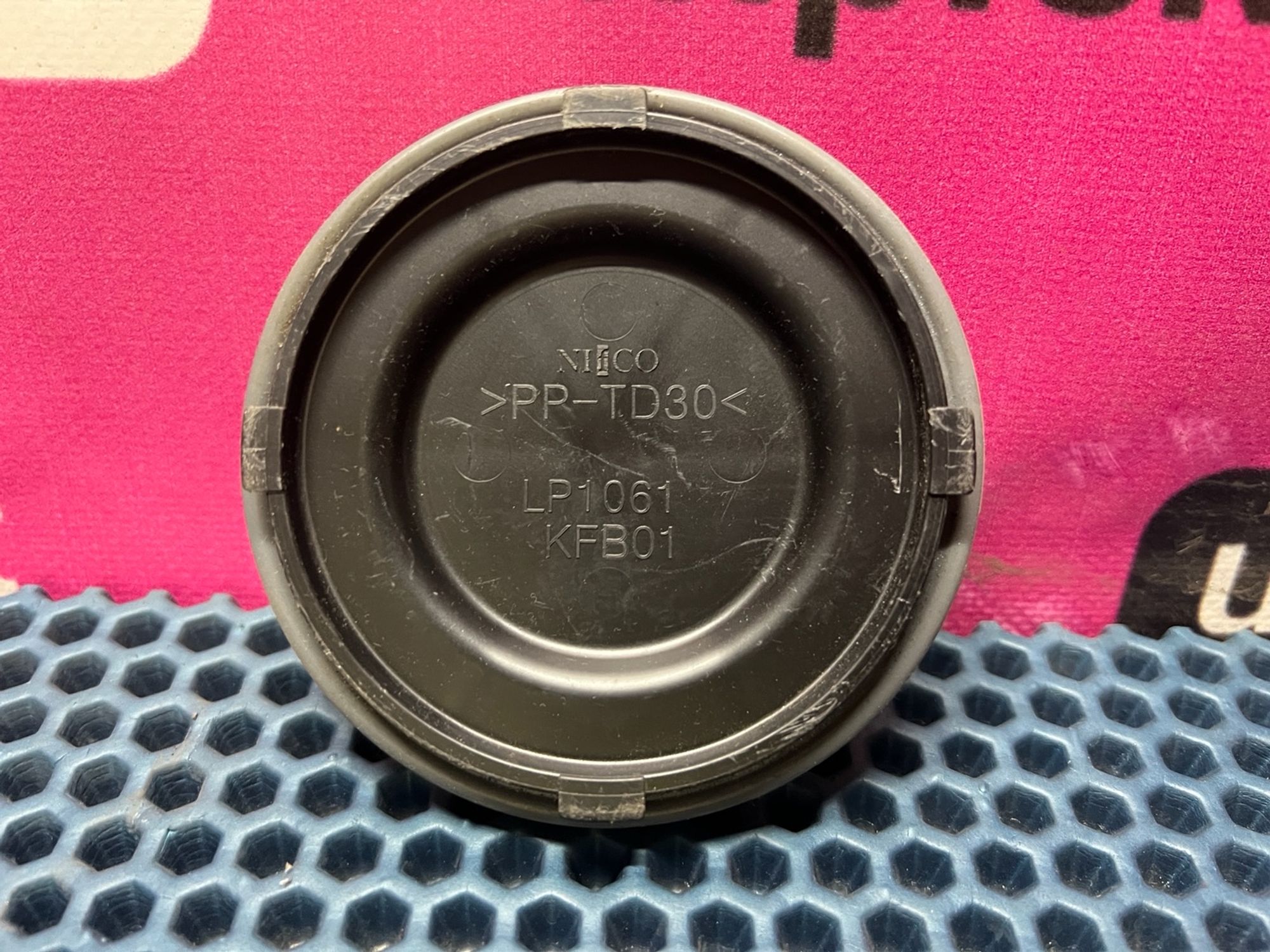 https://gcs.partsauto.market/rn-stockpro.appspot.com/thmbs/userImages/023b849d373d11de63dc0462f16639d7/part/87e1f22f-2320-47e9-a244-ea9af1c4668d_1750098672489.jpg