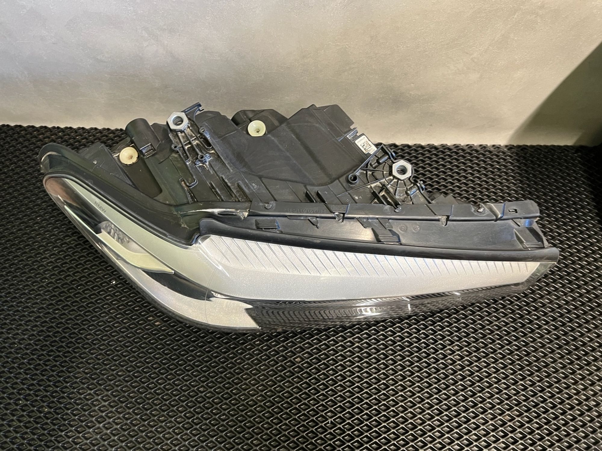 https://gcs.partsauto.market/rn-stockpro.appspot.com/thmbs/userImages/023b849d373d11de63dc0462f16639d7/part/9f468bfd-3d86-4176-bb48-88557182ae42_1749767296781.jpg