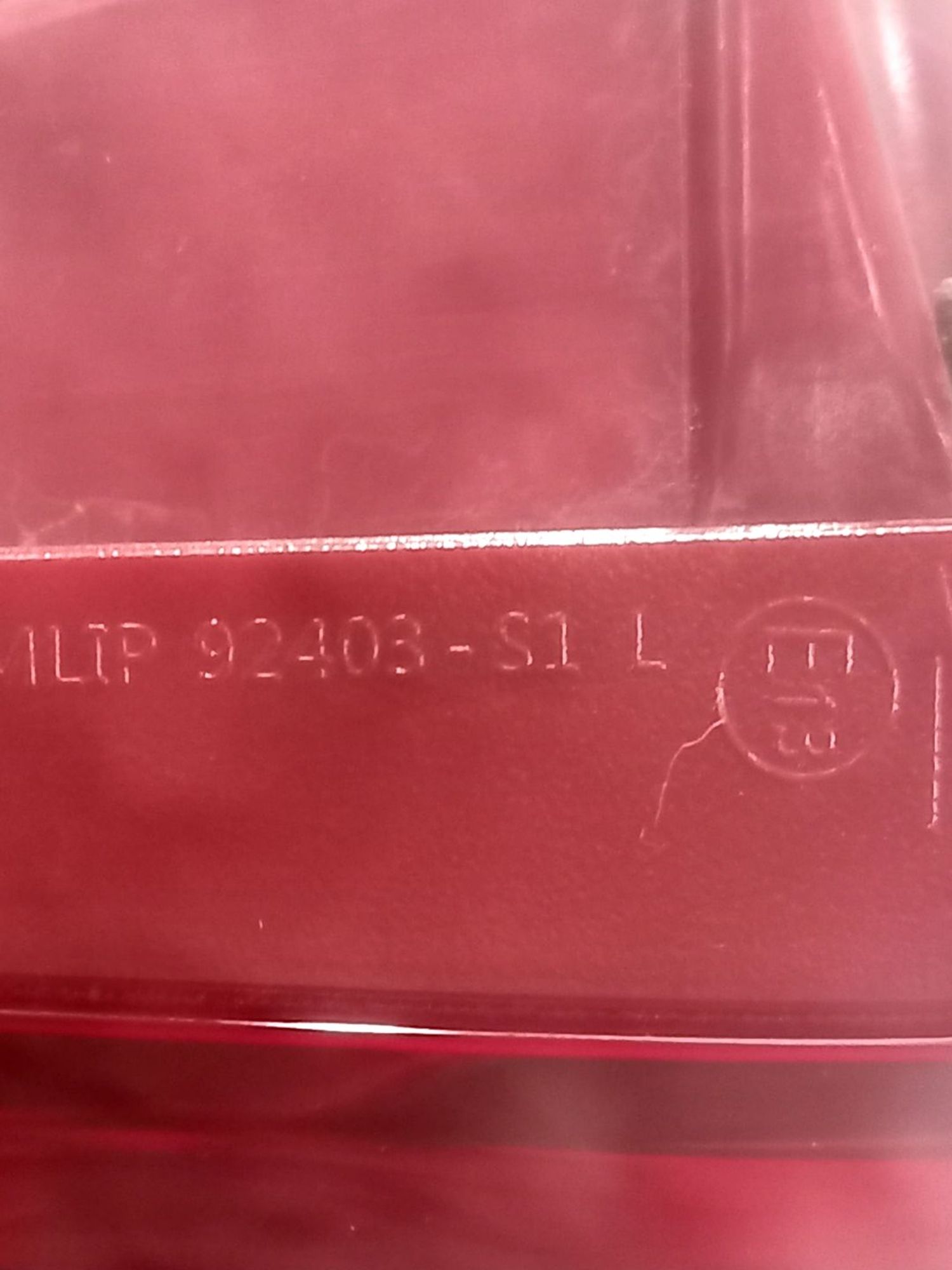 https://gcs.partsauto.market/rn-stockpro.appspot.com/thmbs/userImages/0d5a73f363ec19ea8b7d8d6483ce4211/part/1dd8a007-854d-4784-9880-4497d06b33aa_1735292312278.jpg