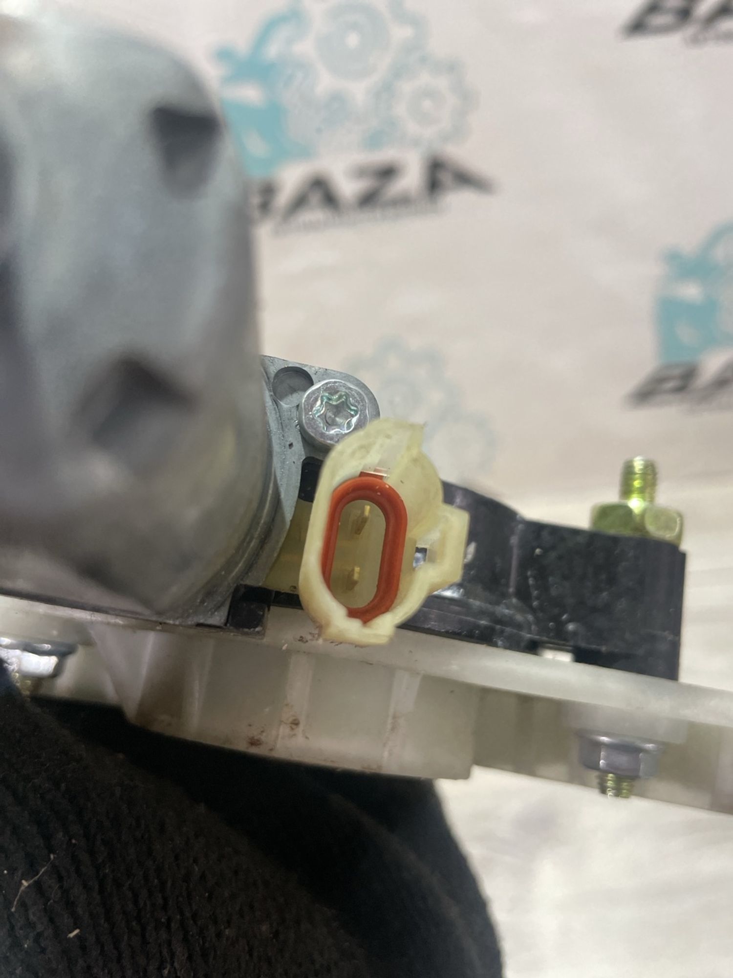 https://gcs.partsauto.market/rn-stockpro.appspot.com/thmbs/userImages/0d5a73f363ec19ea8b7d8d6483ce4211/part/3877e978-ee35-4477-89b2-ae8eb64575b3_1741768422468.jpg