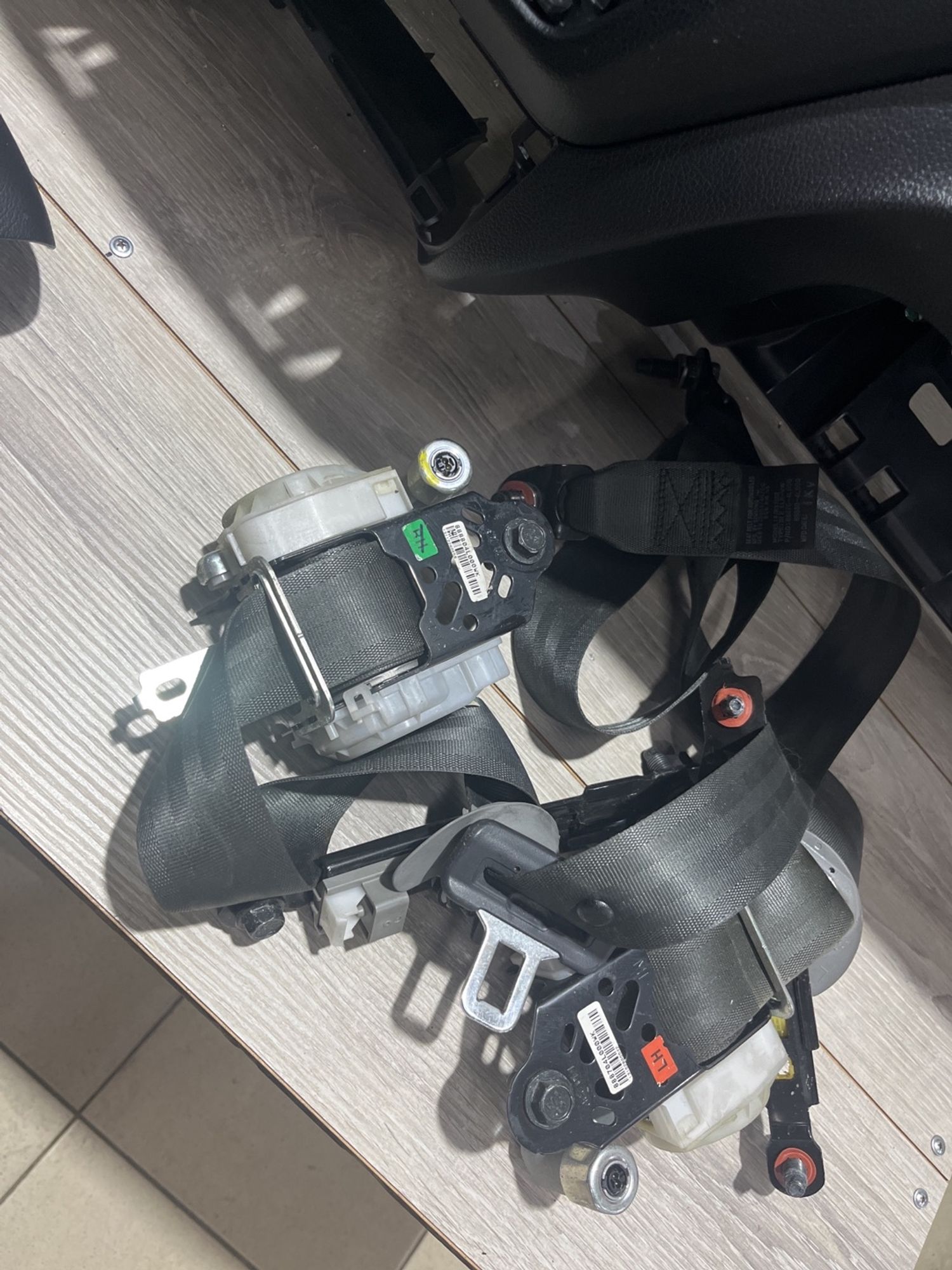 https://gcs.partsauto.market/rn-stockpro.appspot.com/thmbs/userImages/0d5a73f363ec19ea8b7d8d6483ce4211/part/514755d8-da89-4f22-a777-003679bde510_1736584633740.jpg