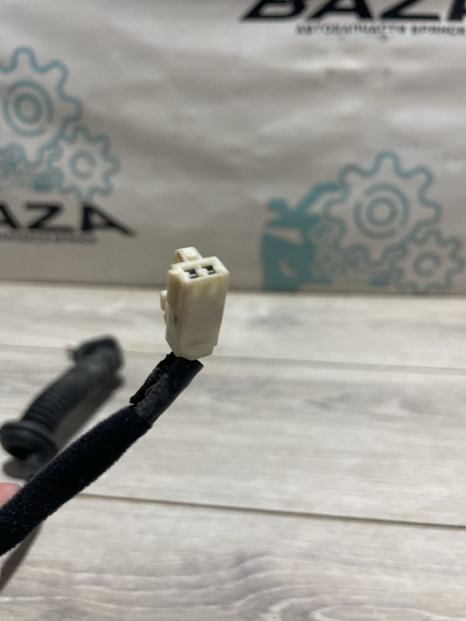 https://gcs.partsauto.market/rn-stockpro.appspot.com/thmbs/userImages/0d5a73f363ec19ea8b7d8d6483ce4211/part/7695bd8f-57a3-4230-93b9-0d13efadc939_1738055953406.jpg
