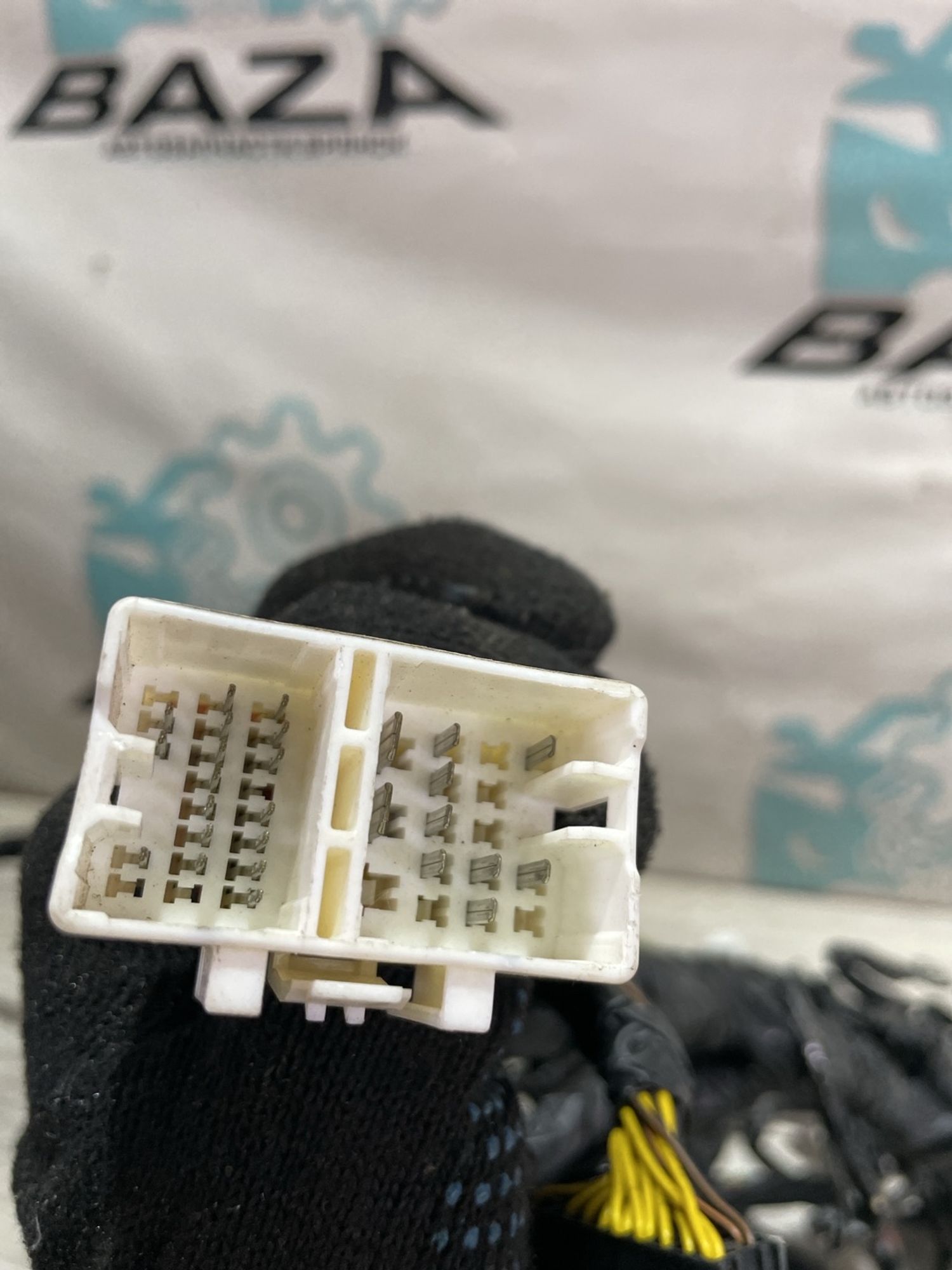 https://gcs.partsauto.market/rn-stockpro.appspot.com/thmbs/userImages/0d5a73f363ec19ea8b7d8d6483ce4211/part/93465cb8-850c-4d9b-9197-1fec4db90fd3_1738657922268.jpg