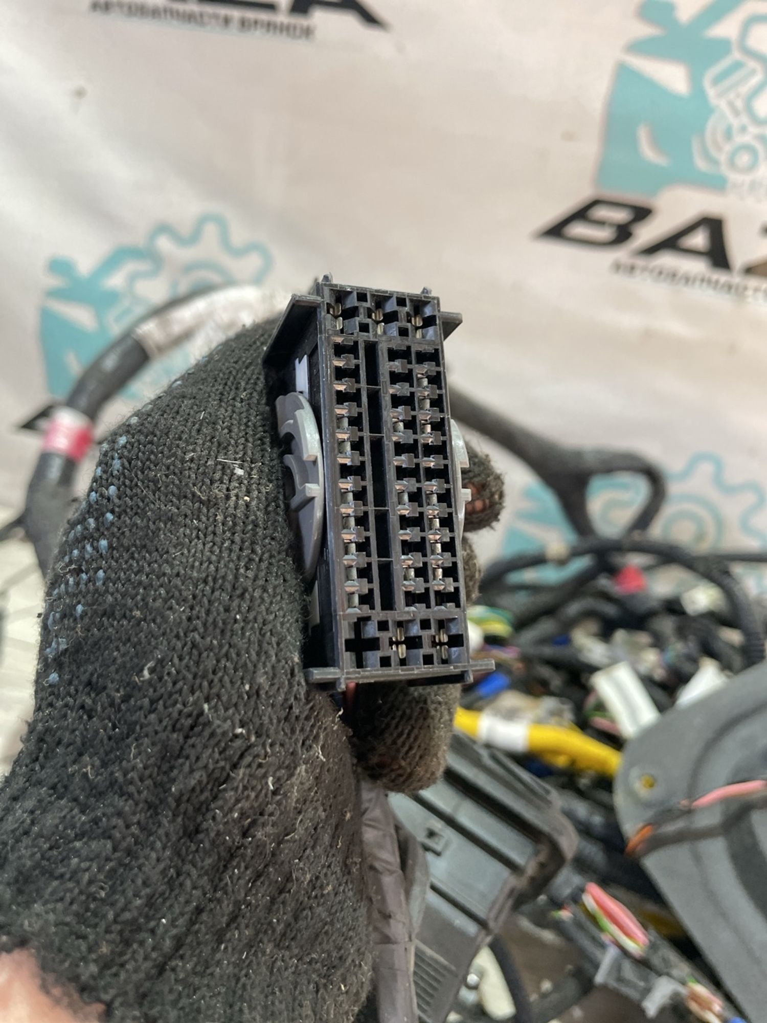https://gcs.partsauto.market/rn-stockpro.appspot.com/thmbs/userImages/0d5a73f363ec19ea8b7d8d6483ce4211/part/9ba24501-7e11-42f3-8f98-7bed5ef0dd0c_1738834033100.jpg